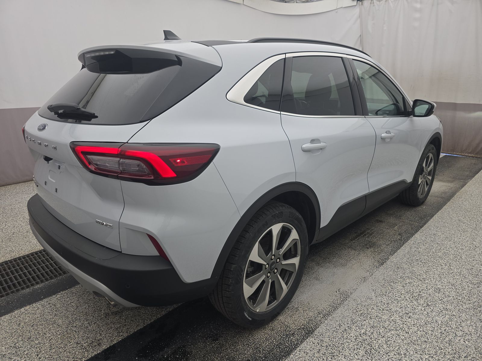 2025 Ford Escape Platinum AWD