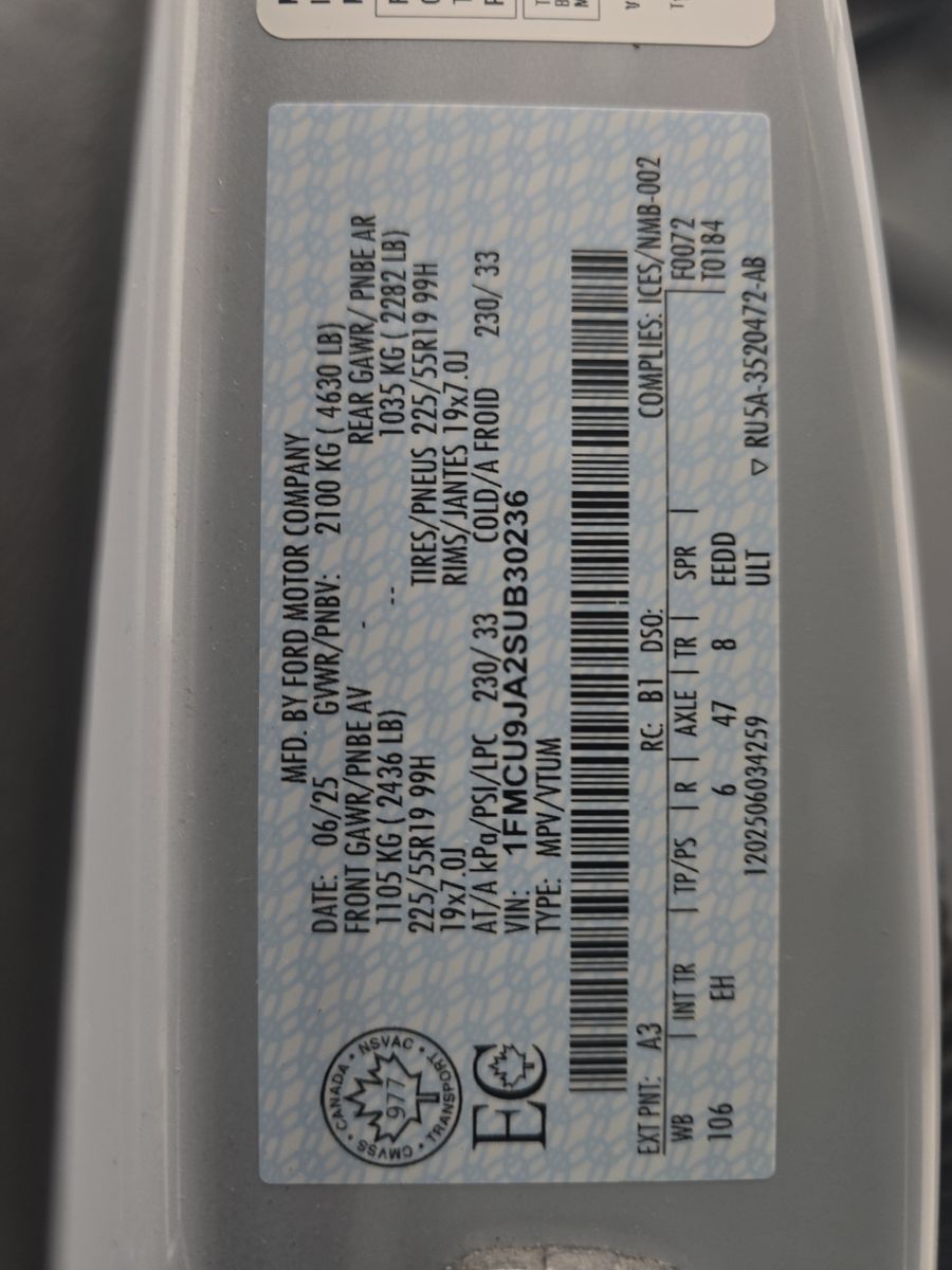 2025 Ford Escape Platinum AWD