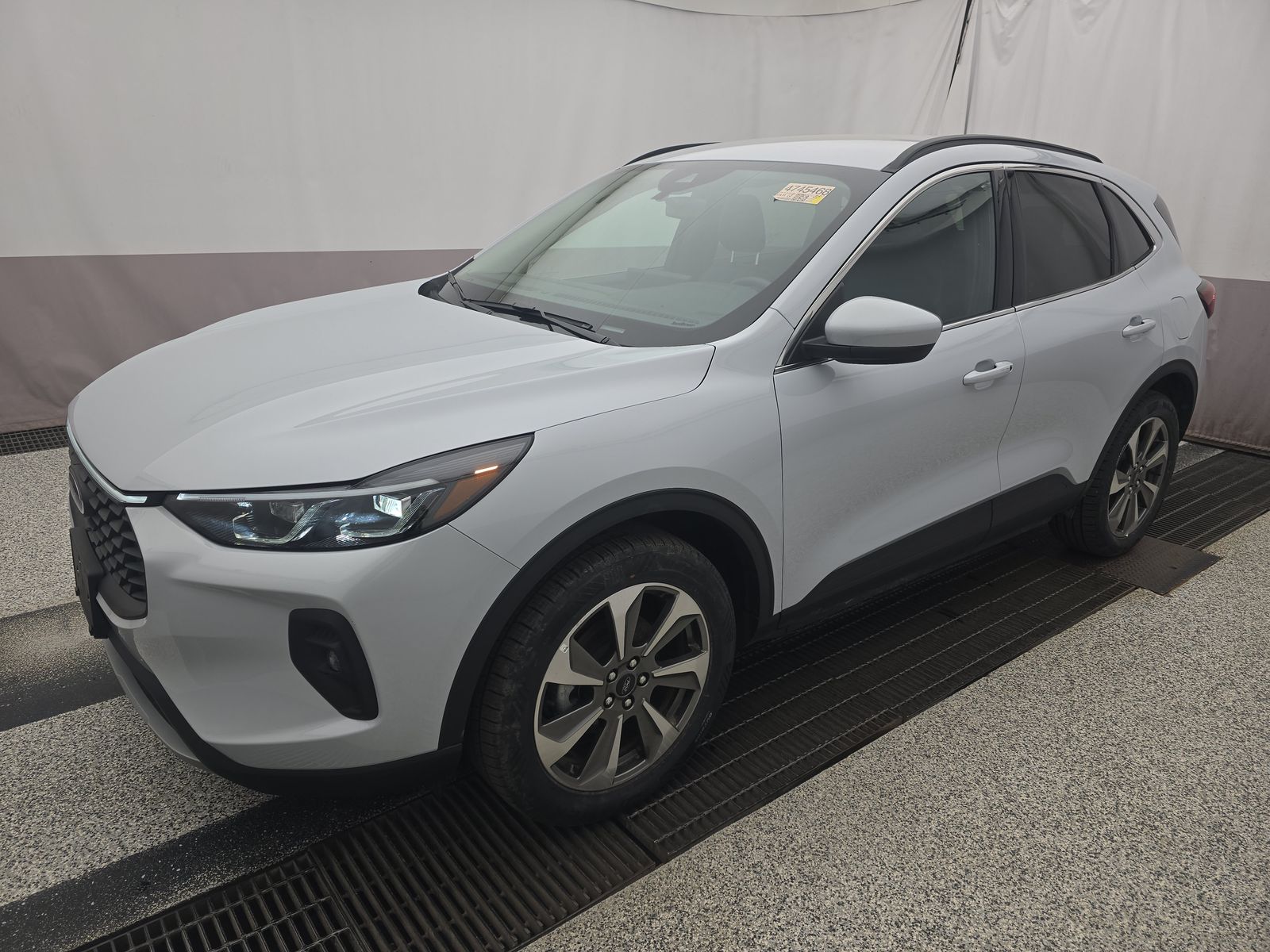 2025 Ford Escape Platinum AWD