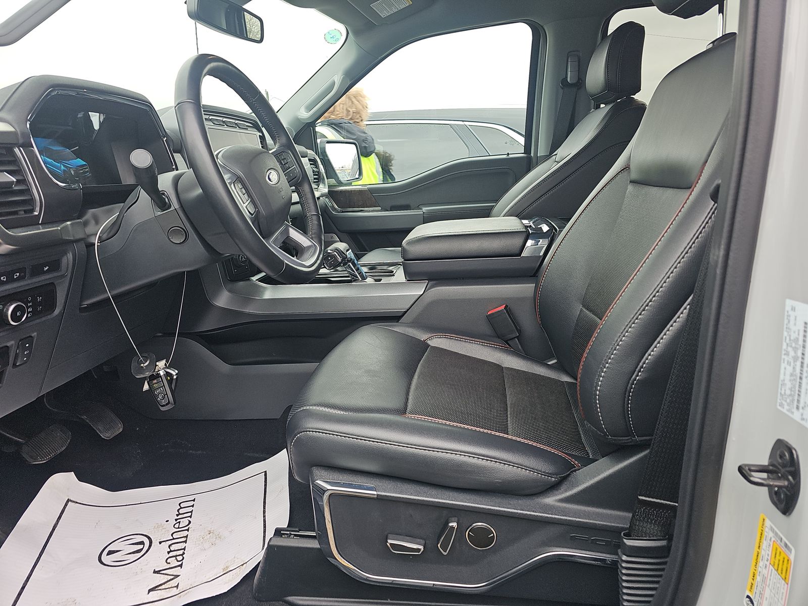 2023 Ford F-150 Lariat AWD