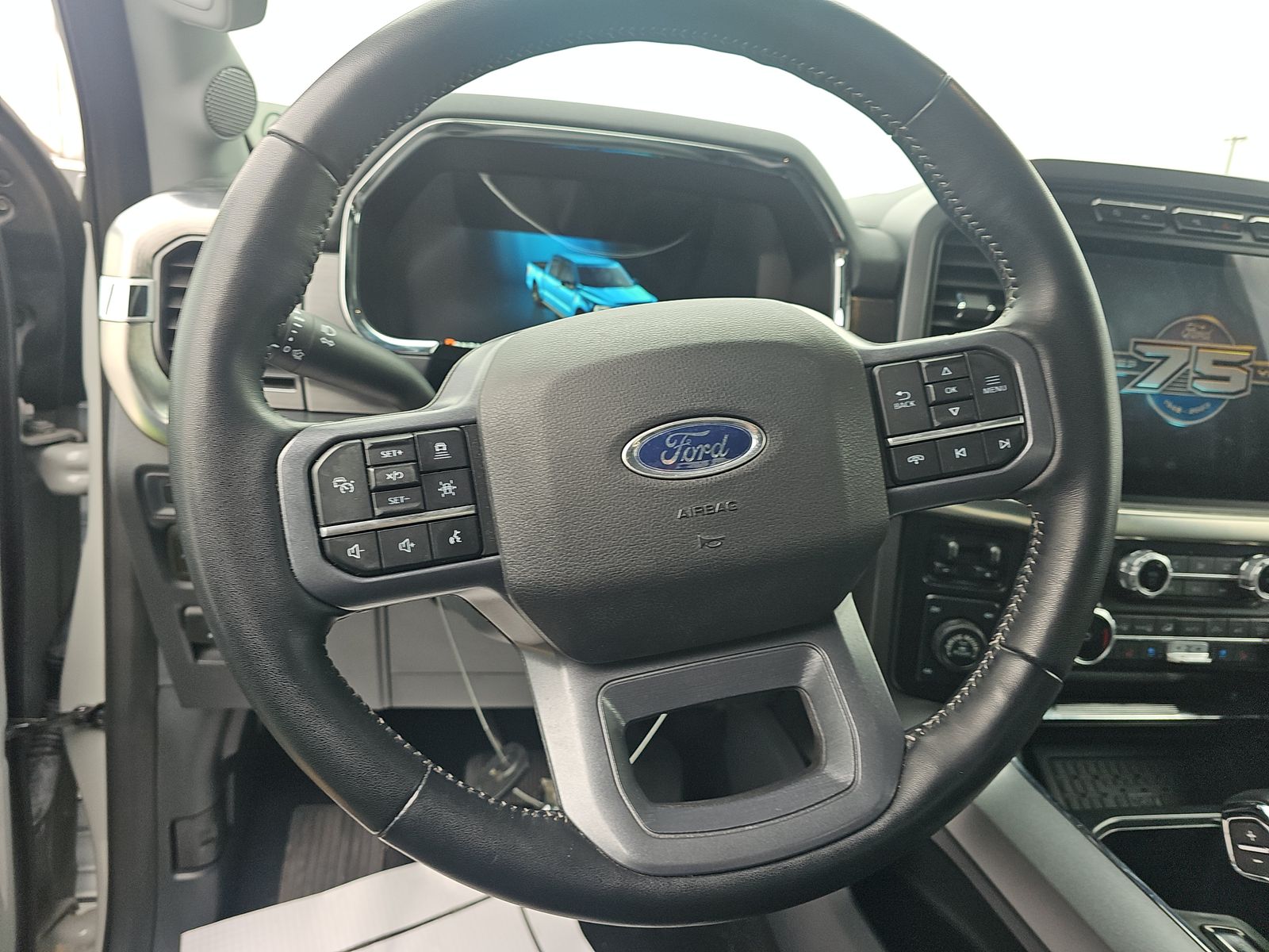 2023 Ford F-150 Lariat AWD