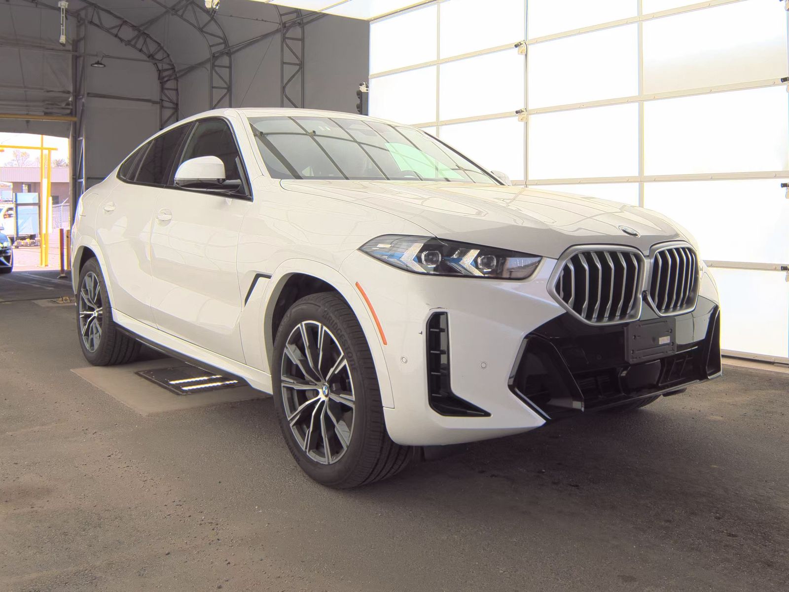 2026 BMW X6 xDrive40i AWD