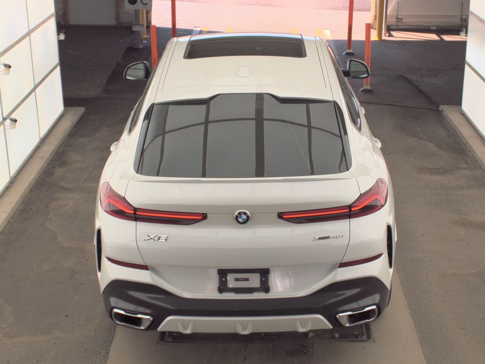 2026 BMW X6 xDrive40i AWD