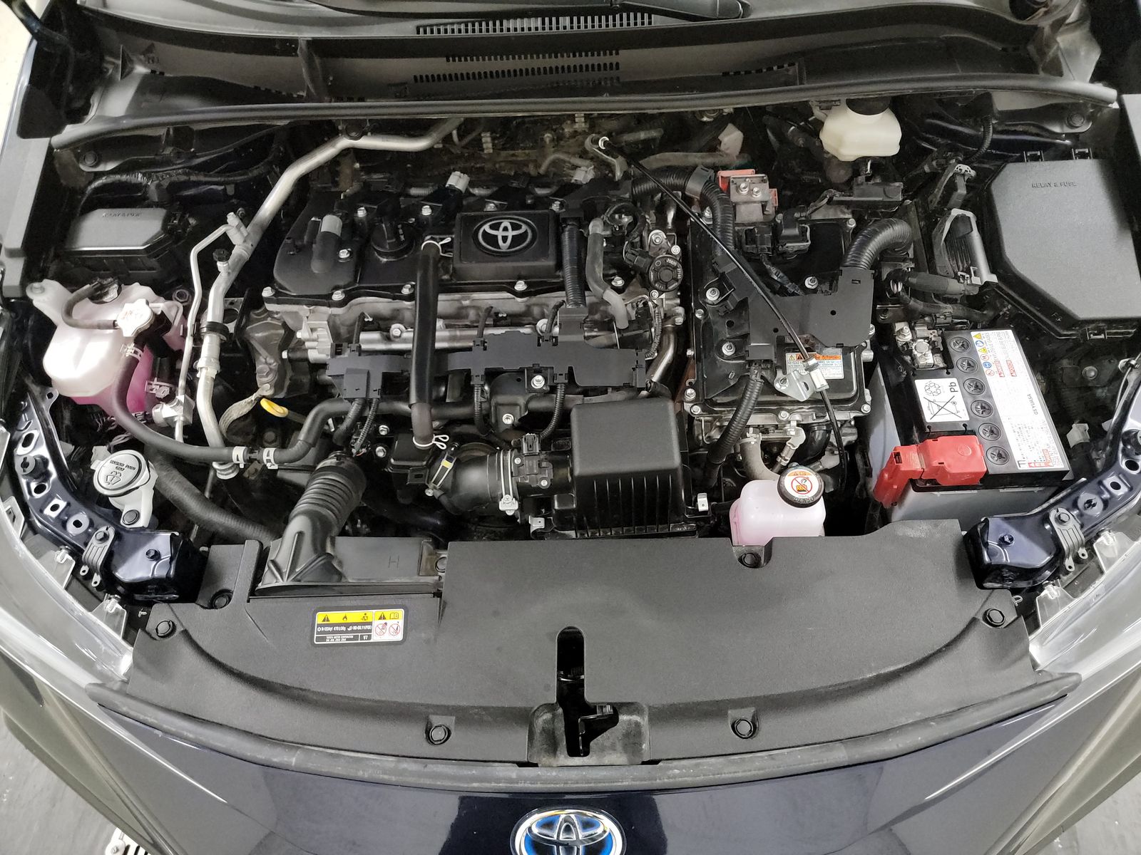 2025 Toyota Corolla Hybrid SE FWD