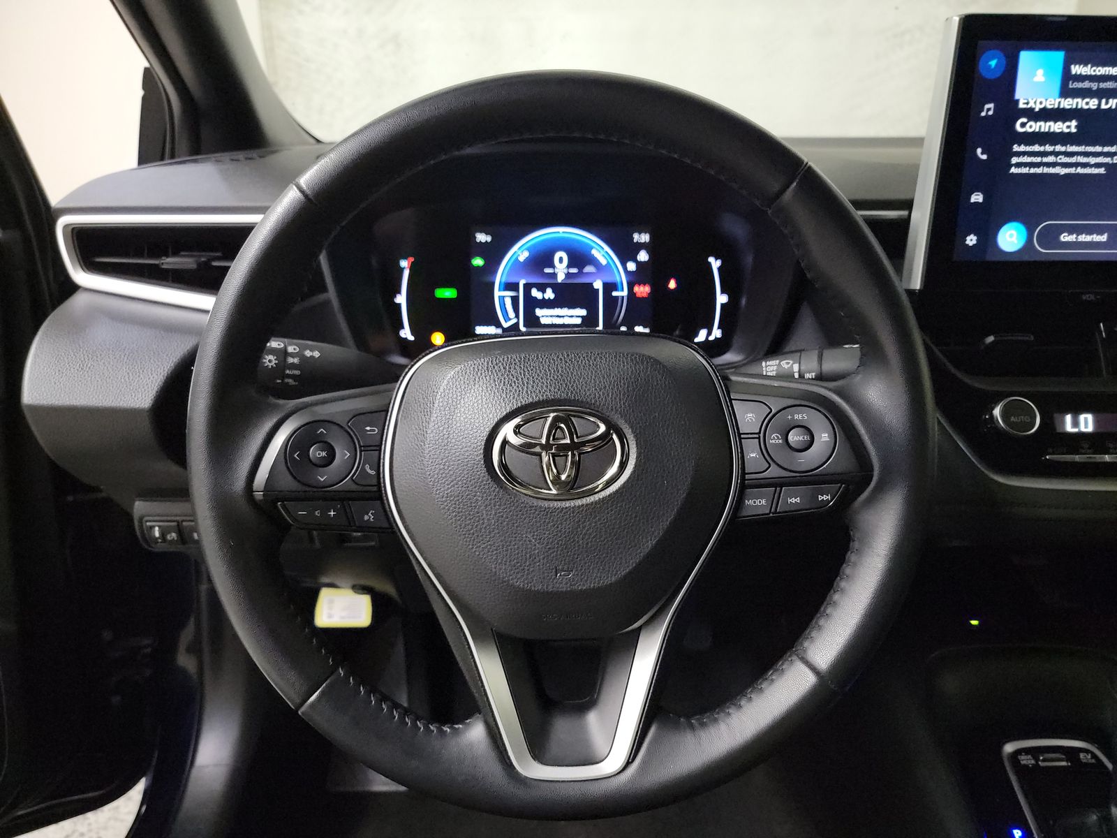 2025 Toyota Corolla Hybrid SE FWD