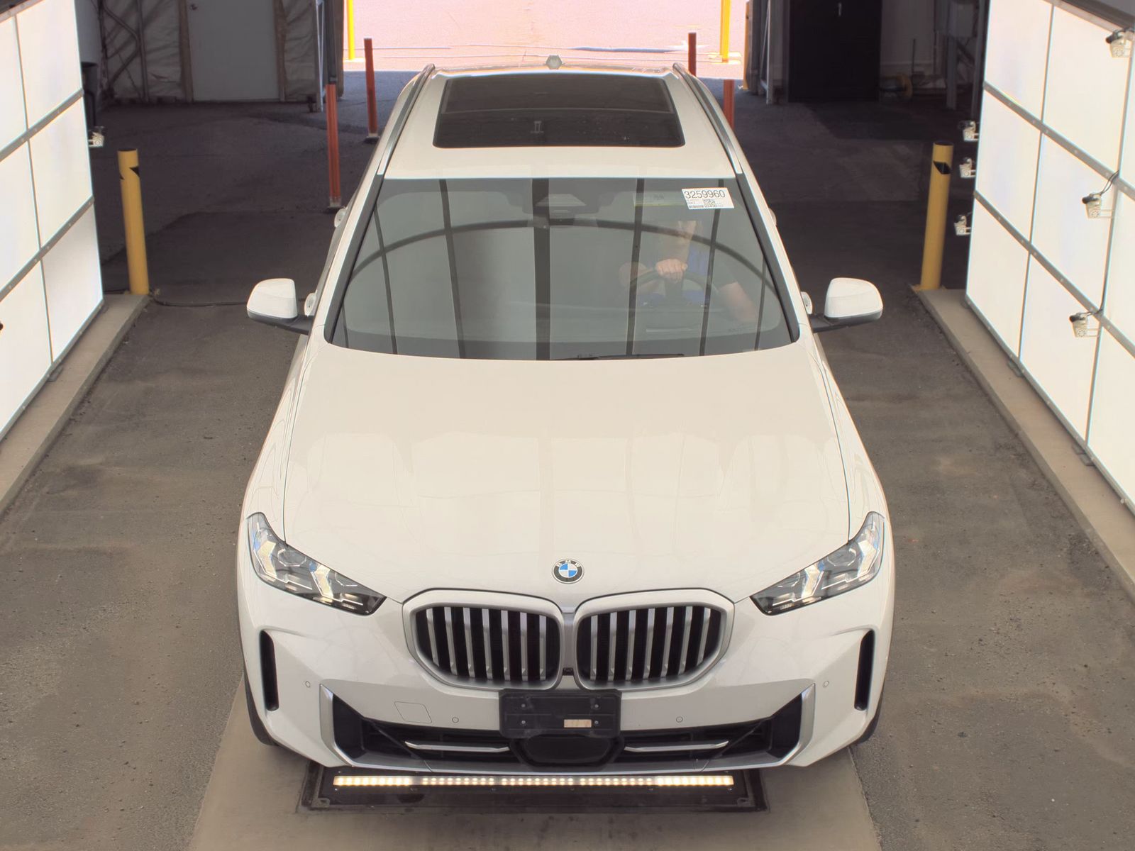 2025 BMW X5 xDrive40i AWD