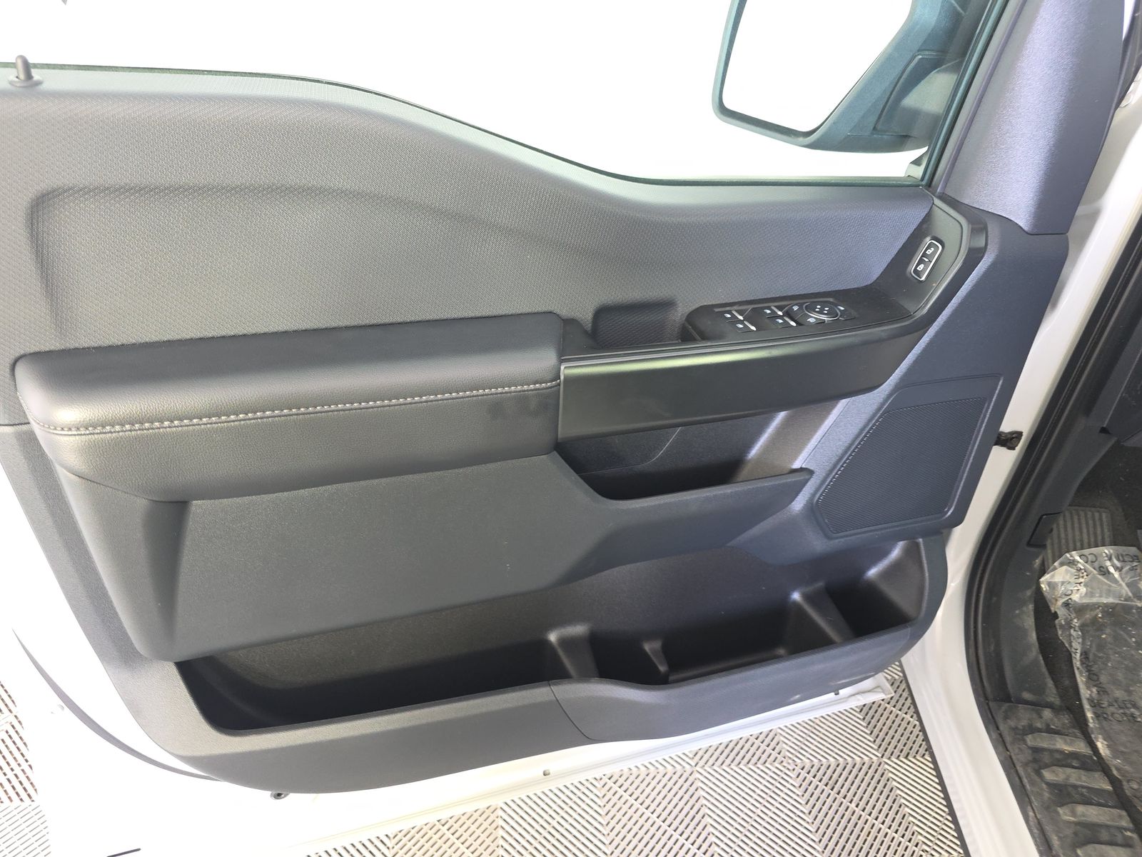 2024 Ford F-150 STX RWD