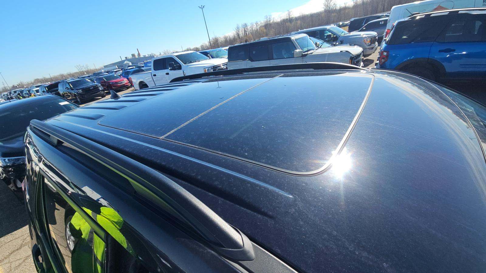 2023 Ford Explorer XLT AWD