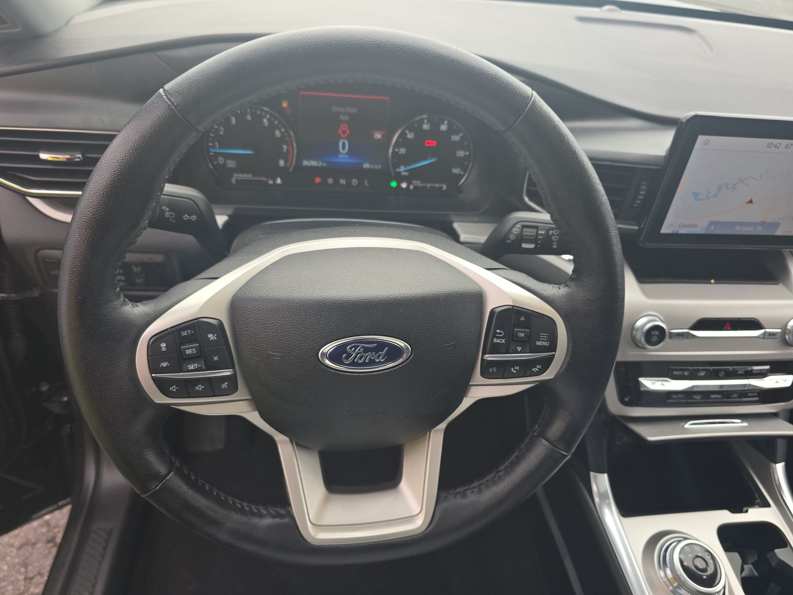 2023 Ford Explorer XLT AWD