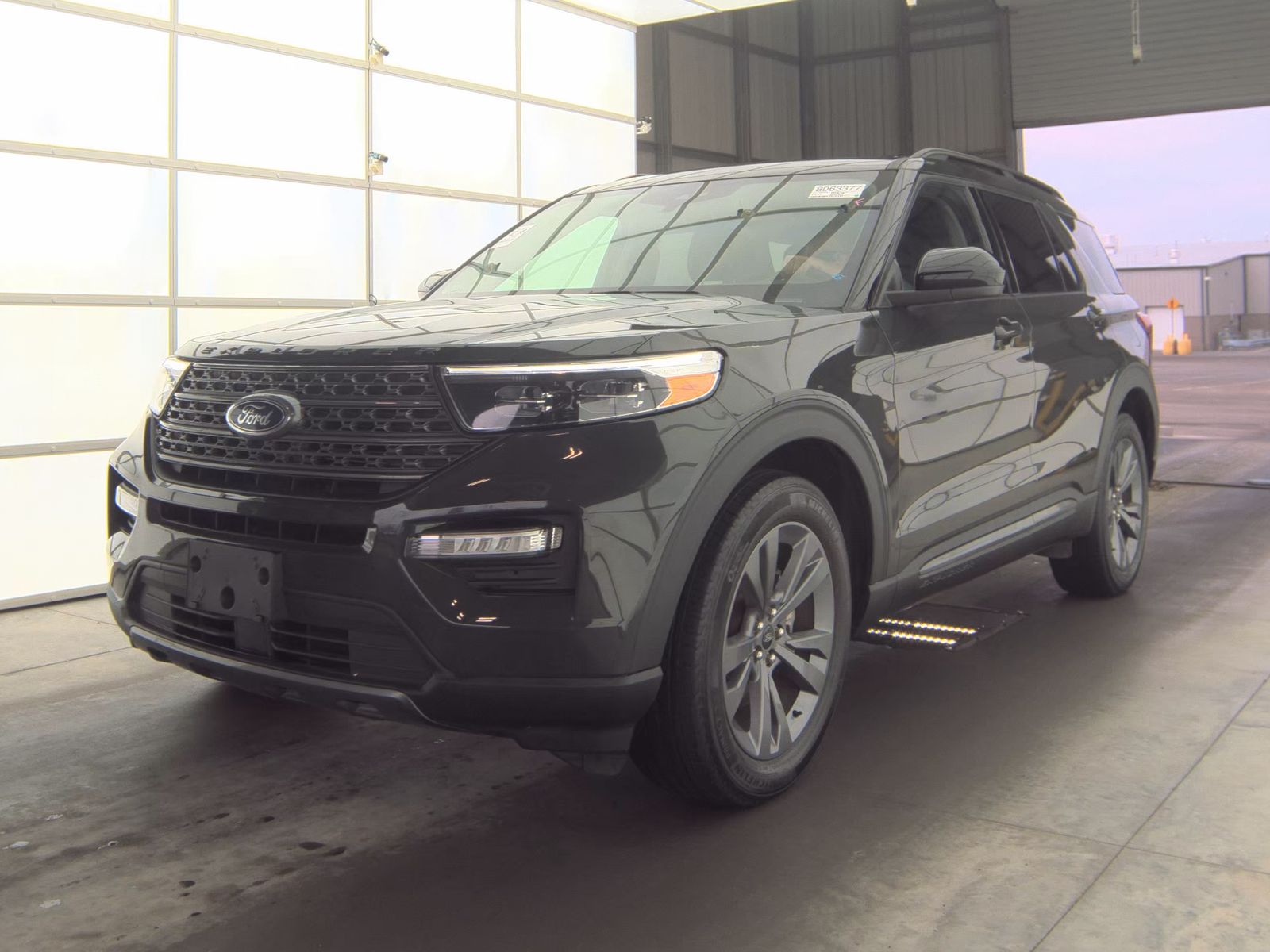 2023 Ford Explorer XLT AWD