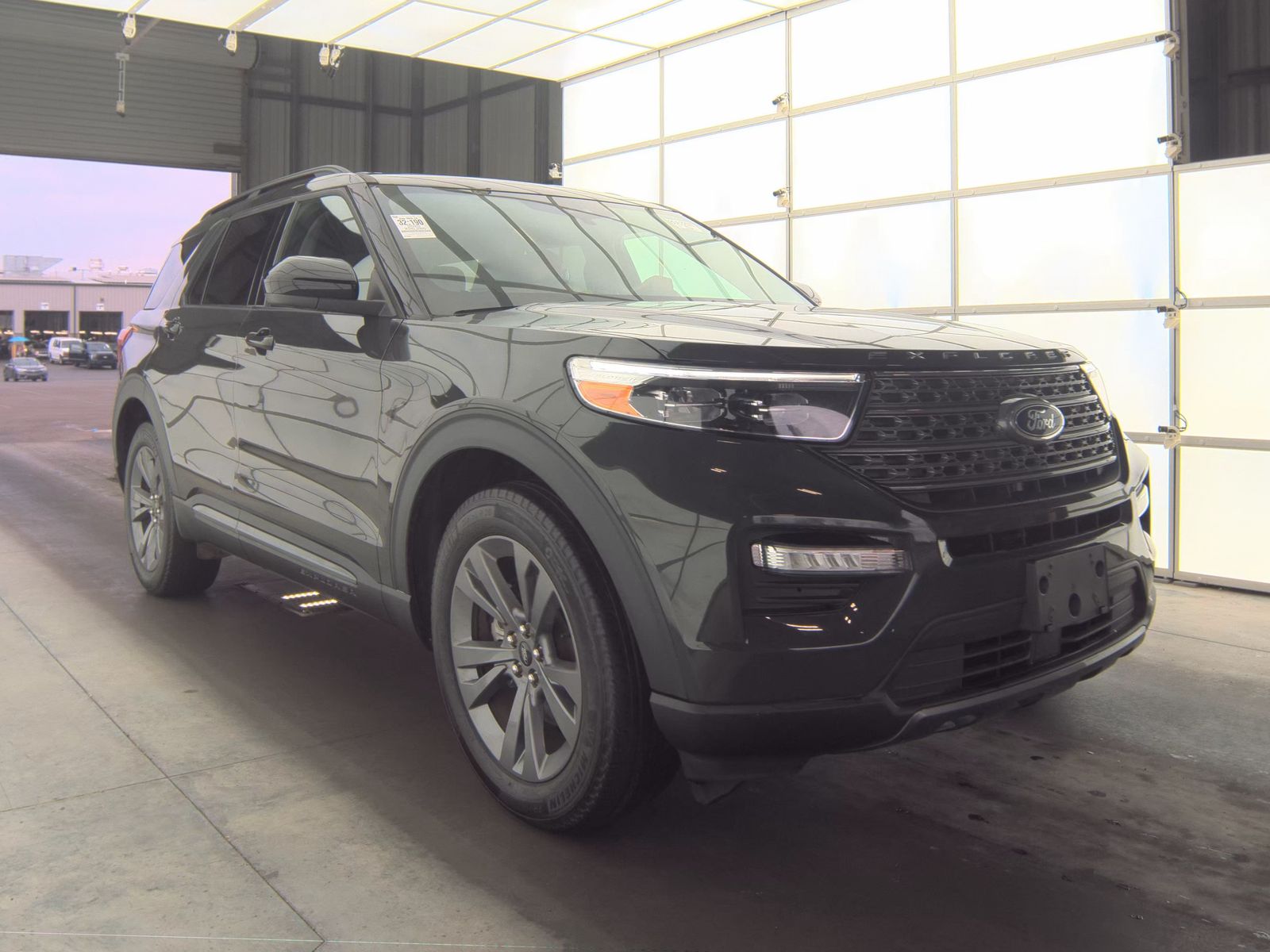 2023 Ford Explorer XLT AWD