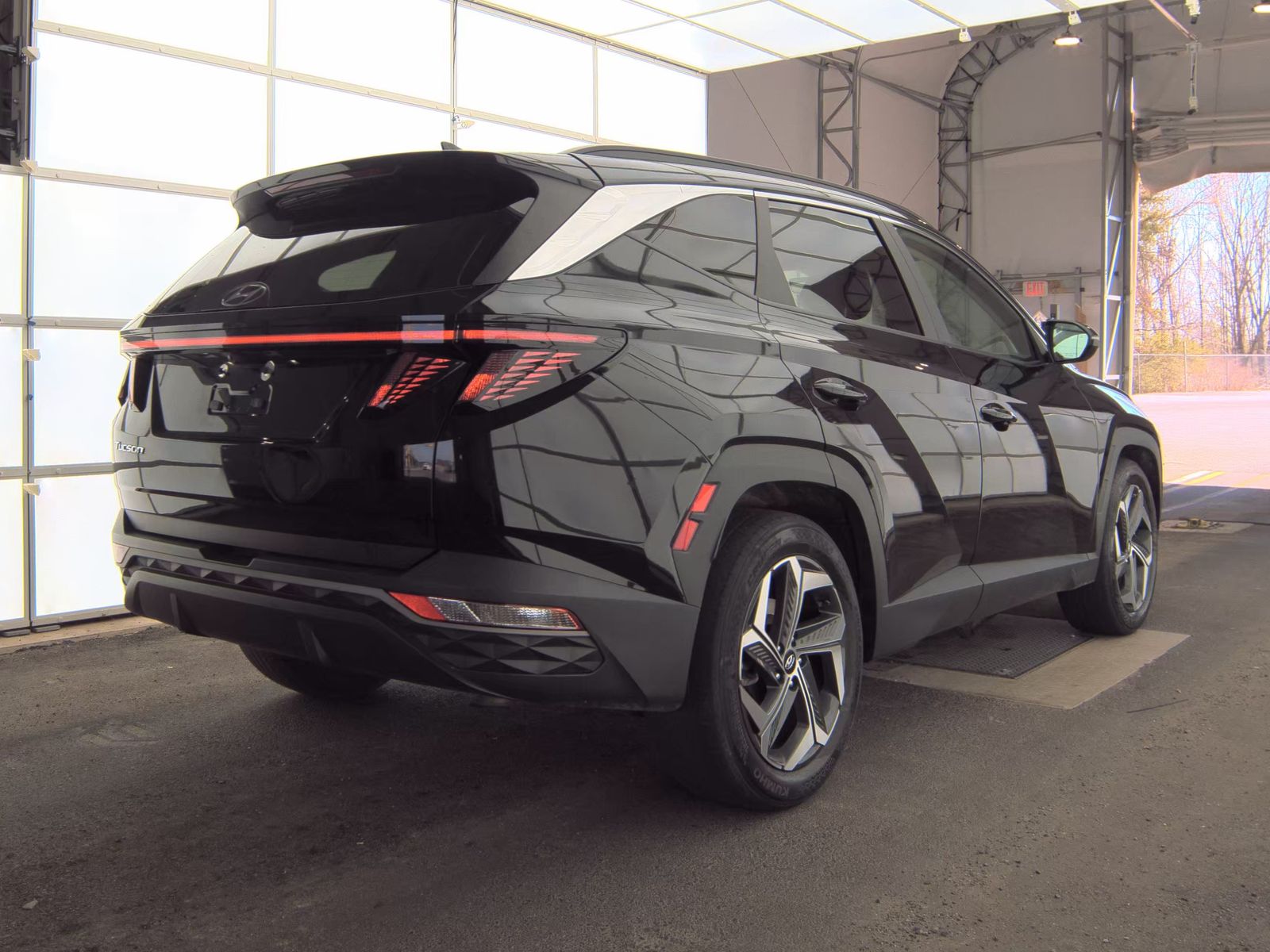 HYUNDAI TUCSON - 6