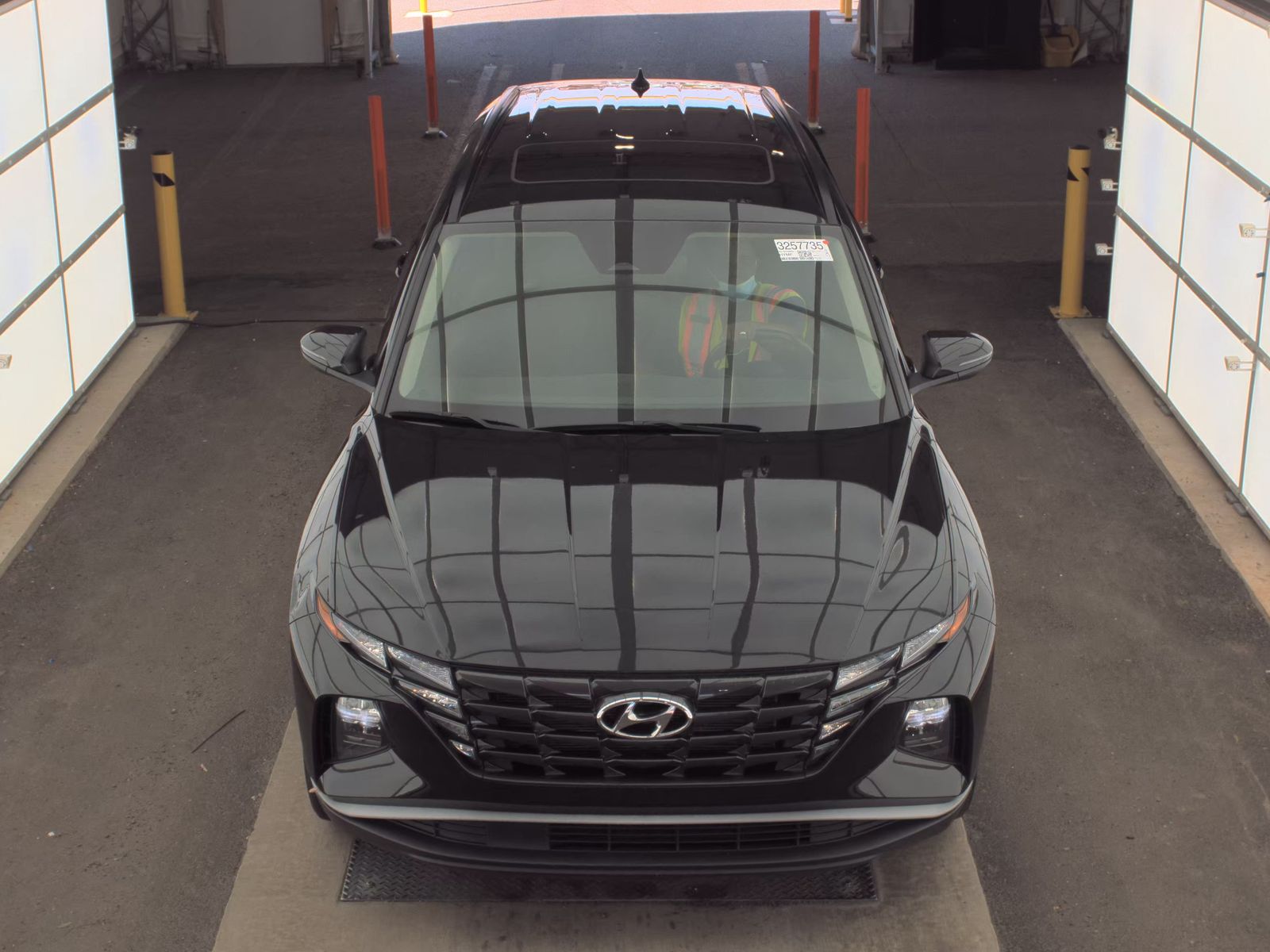 HYUNDAI TUCSON - 3