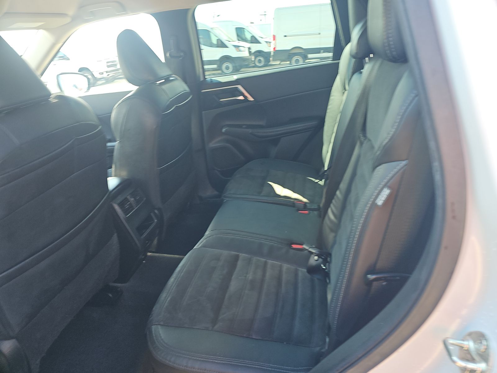 2022 Mitsubishi Outlander SE FWD