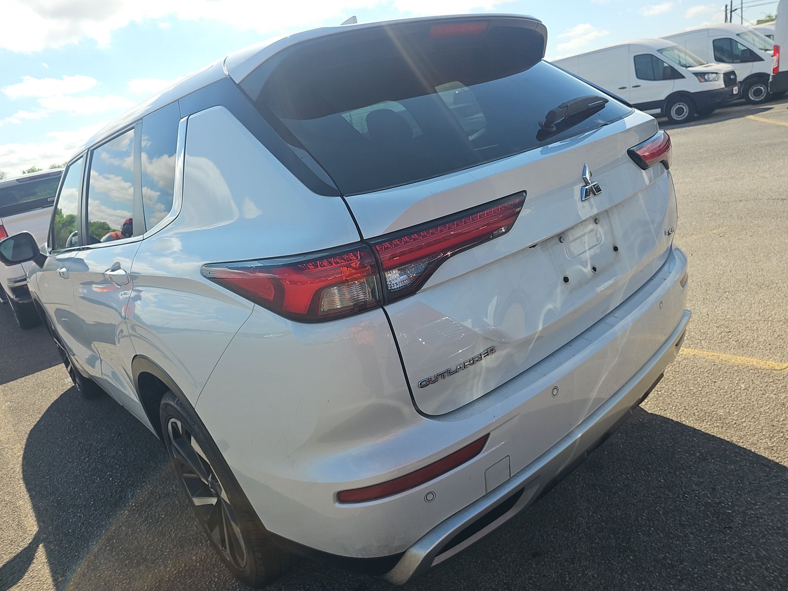 2022 Mitsubishi Outlander SE FWD