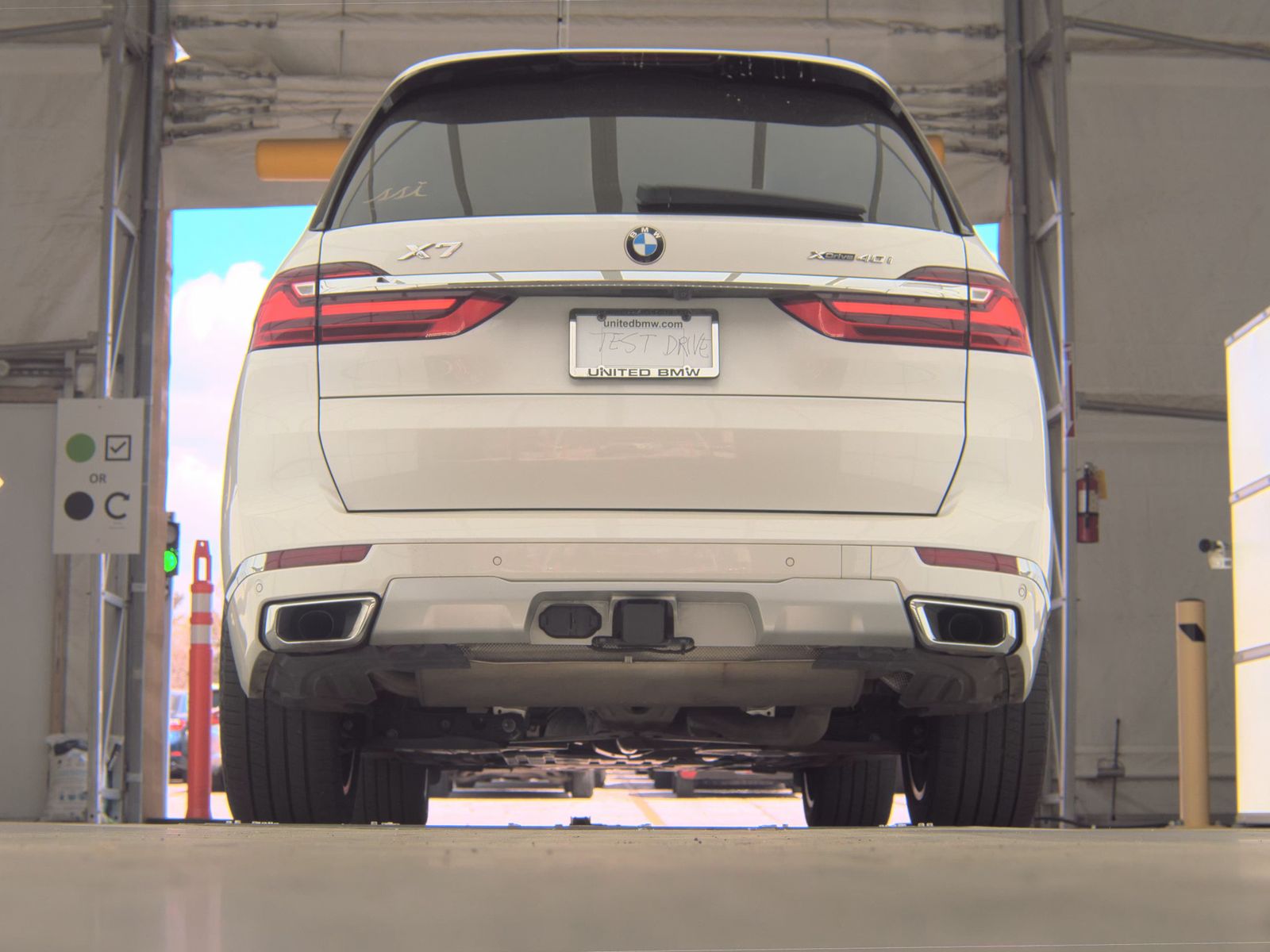 2022 BMW X7 xDrive40i AWD