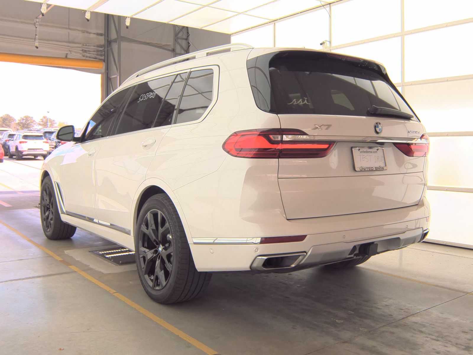 2022 BMW X7 xDrive40i AWD