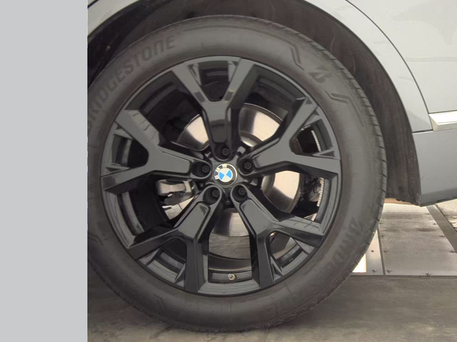 2026 BMW X7 xDrive40i AWD