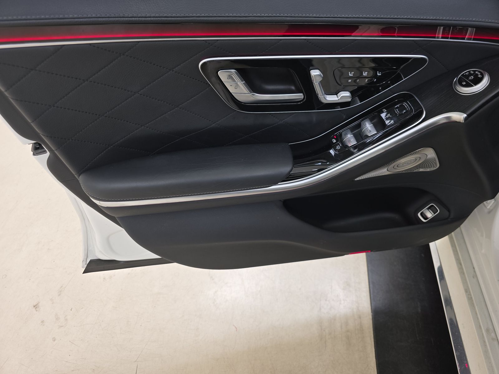 MERCEDES-BENZ S-CLASS - 10