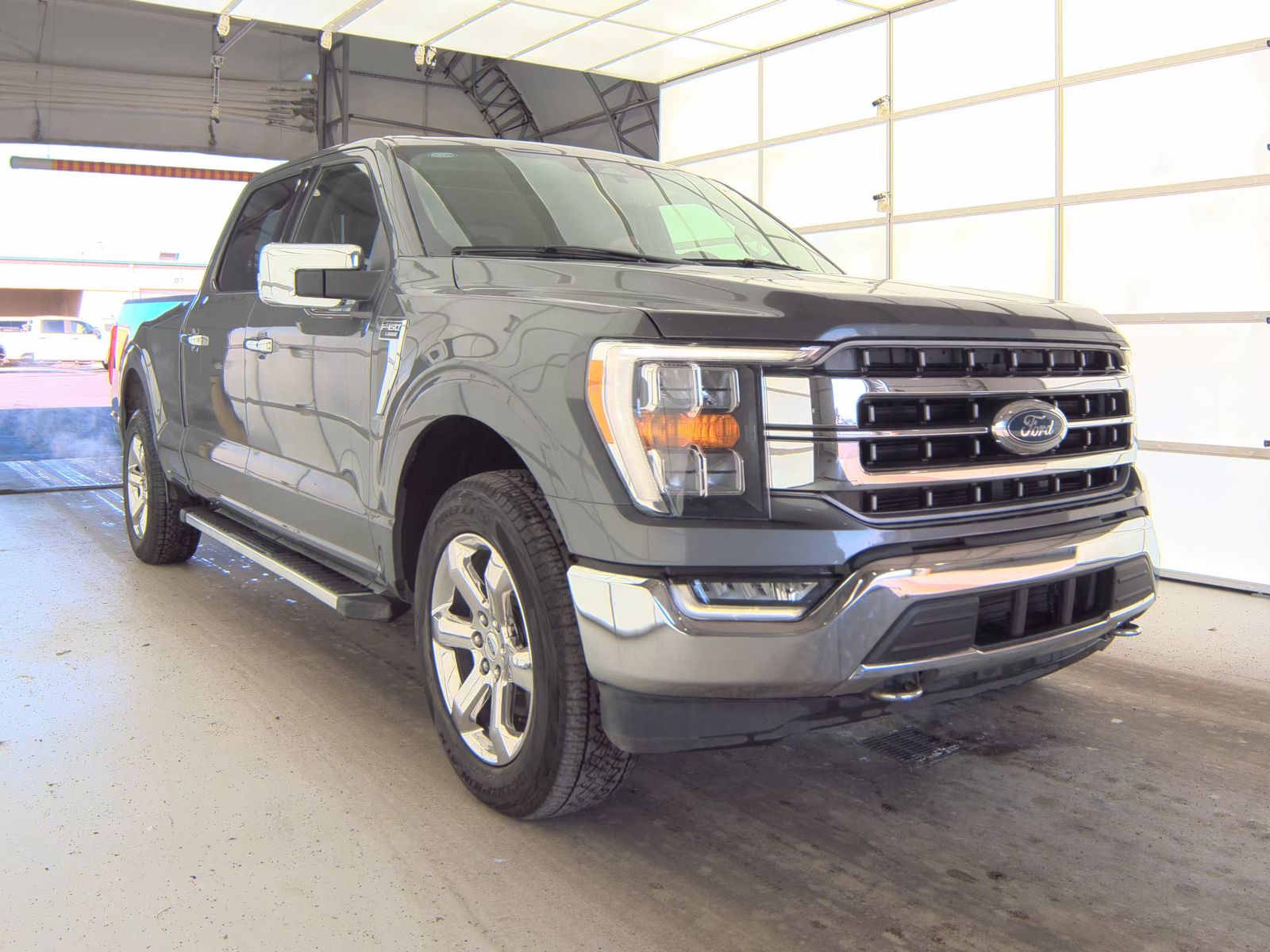 2023 Ford F-150 Lariat AWD