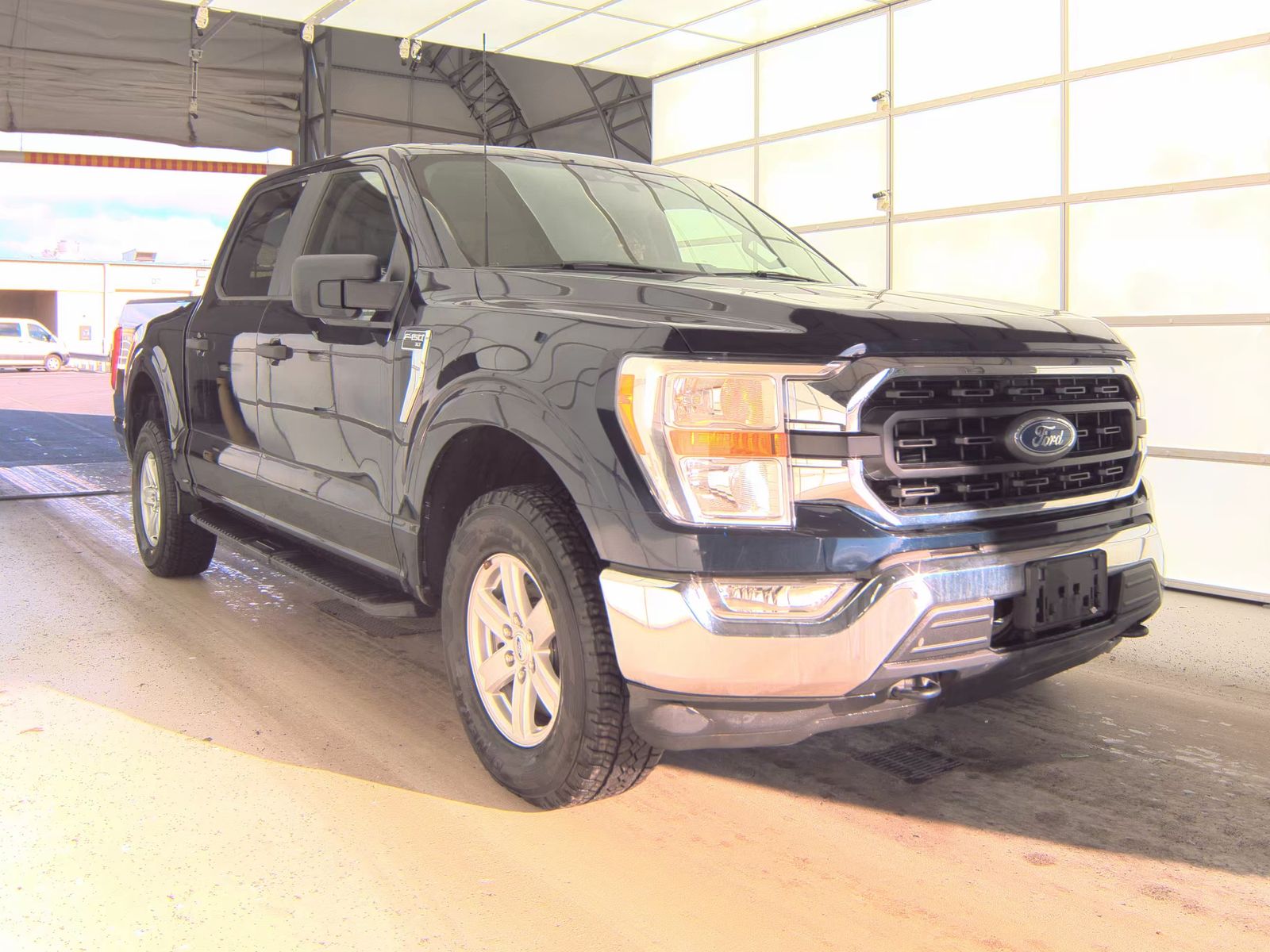 2022 Ford F-150 XLT AWD