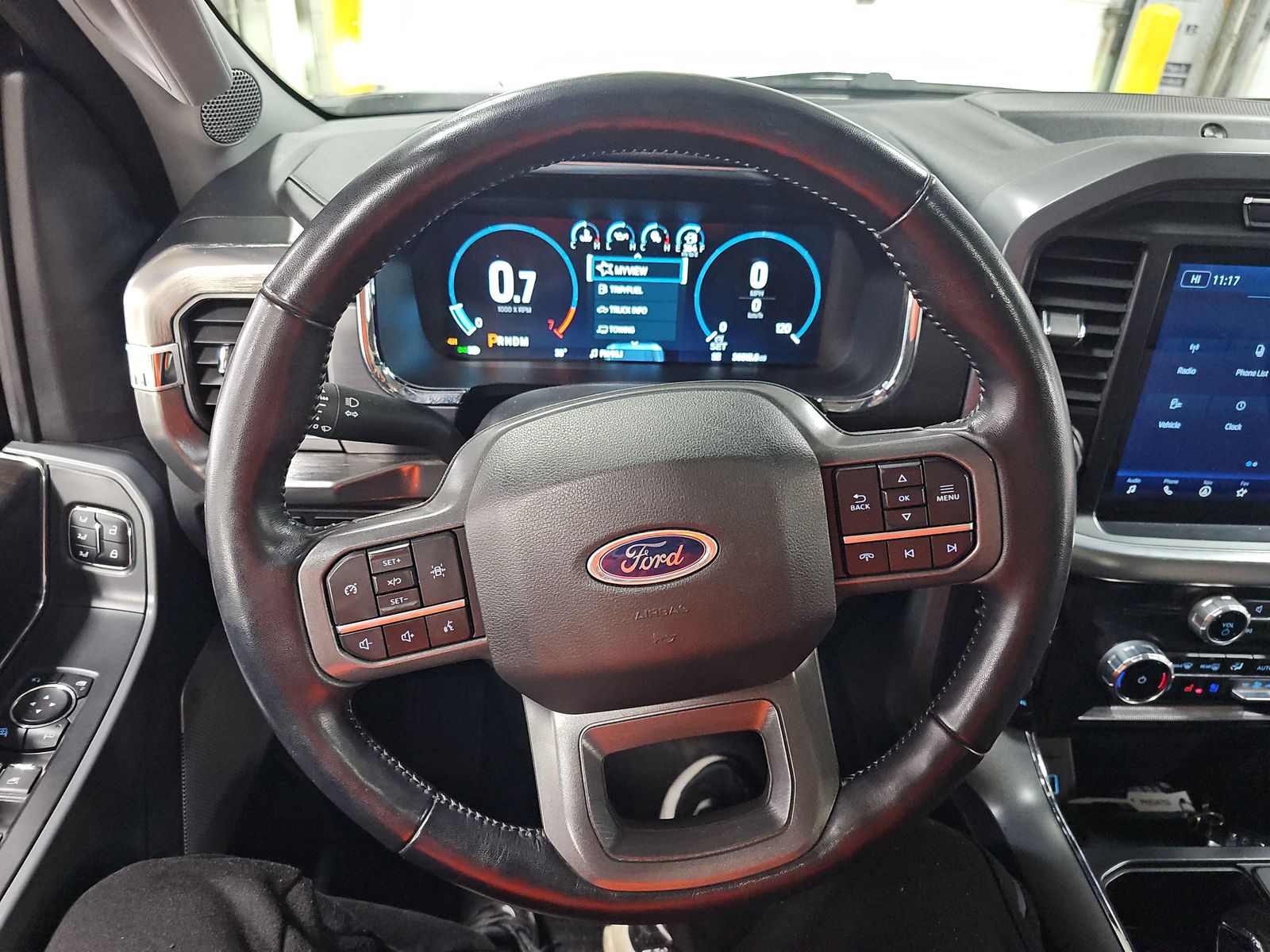 2023 Ford F-150 Lariat AWD