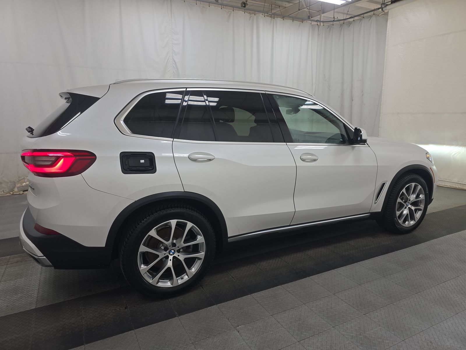 2020 BMW X5 xDrive40i AWD