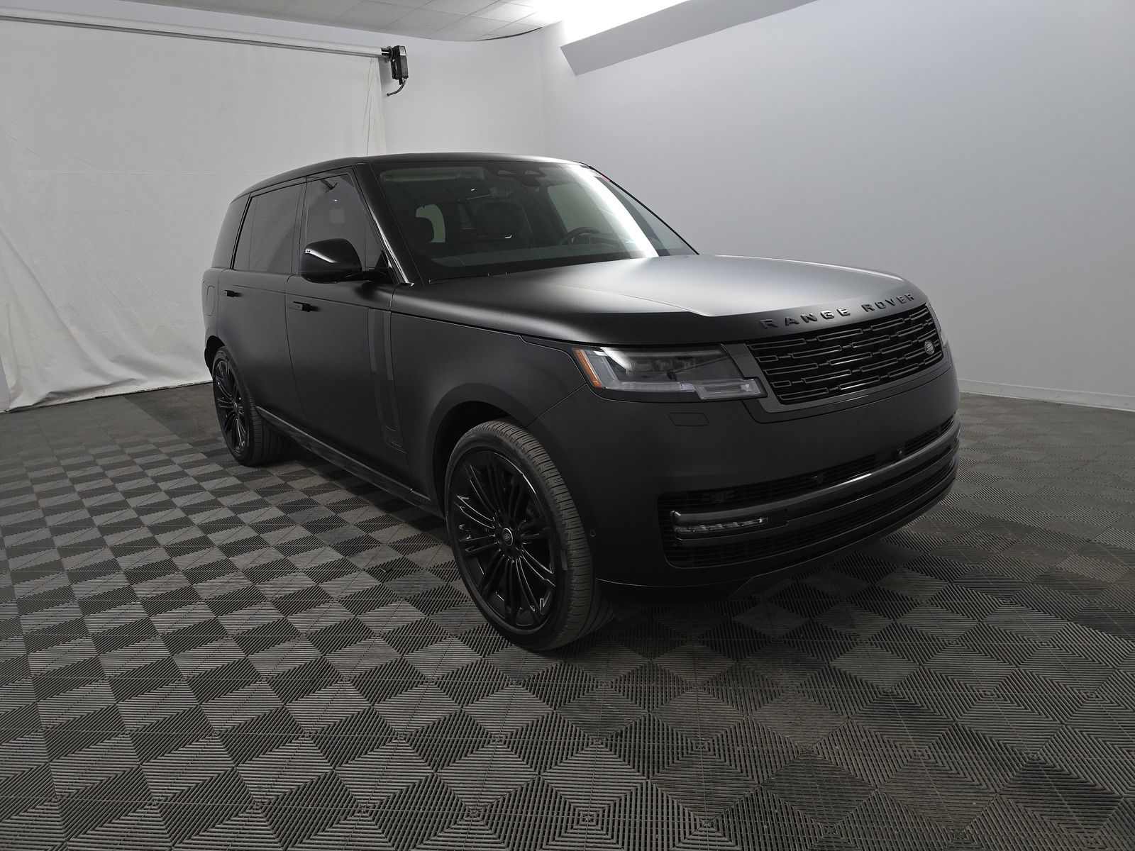 2025 Land Rover Range Rover Autobiography LWB AWD