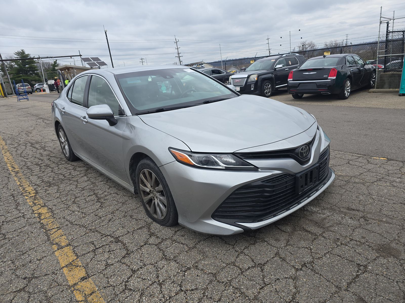 TOYOTA CAMRY - 4