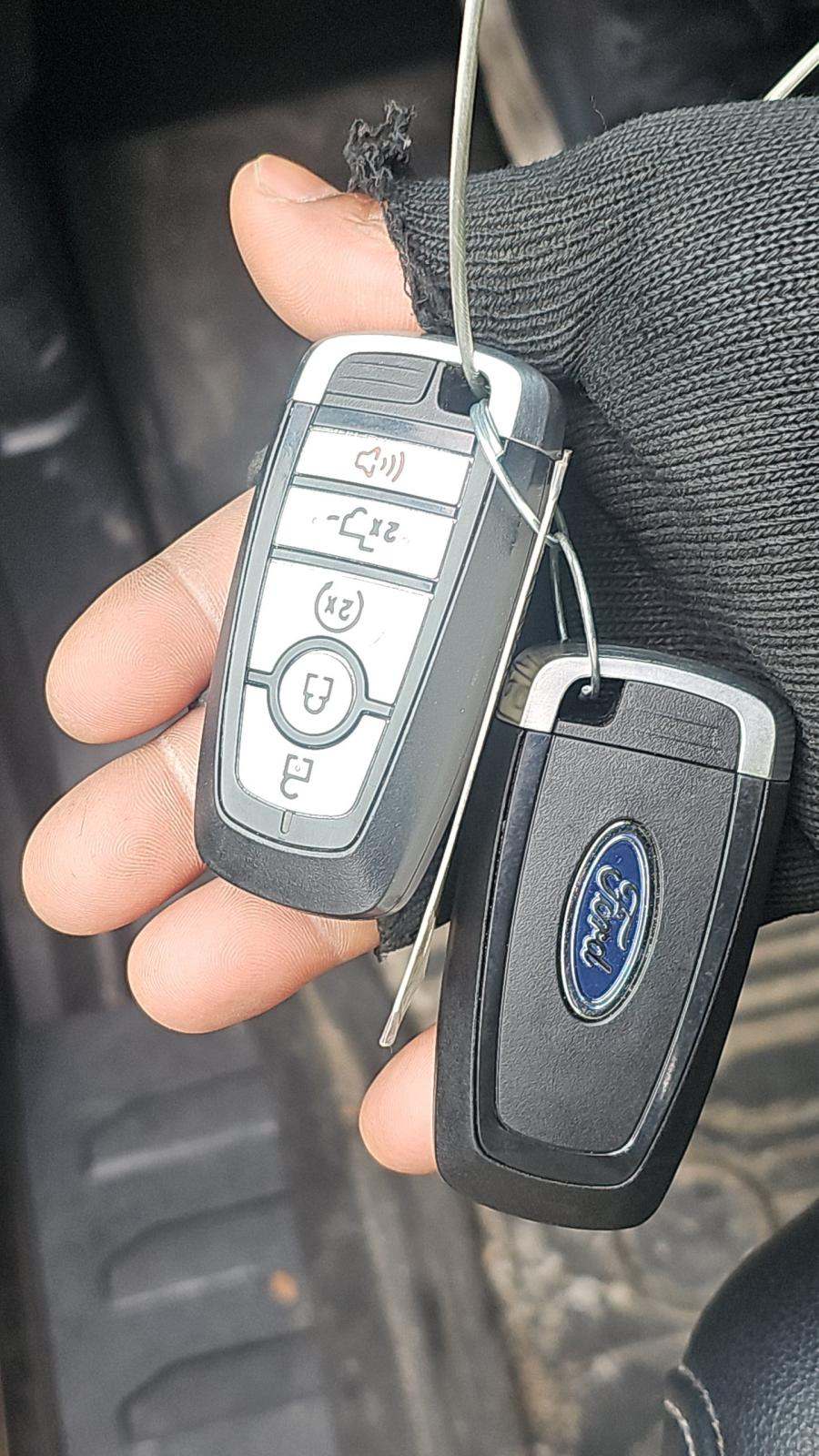 2022 Ford F-150 Hybrid Lariat AWD