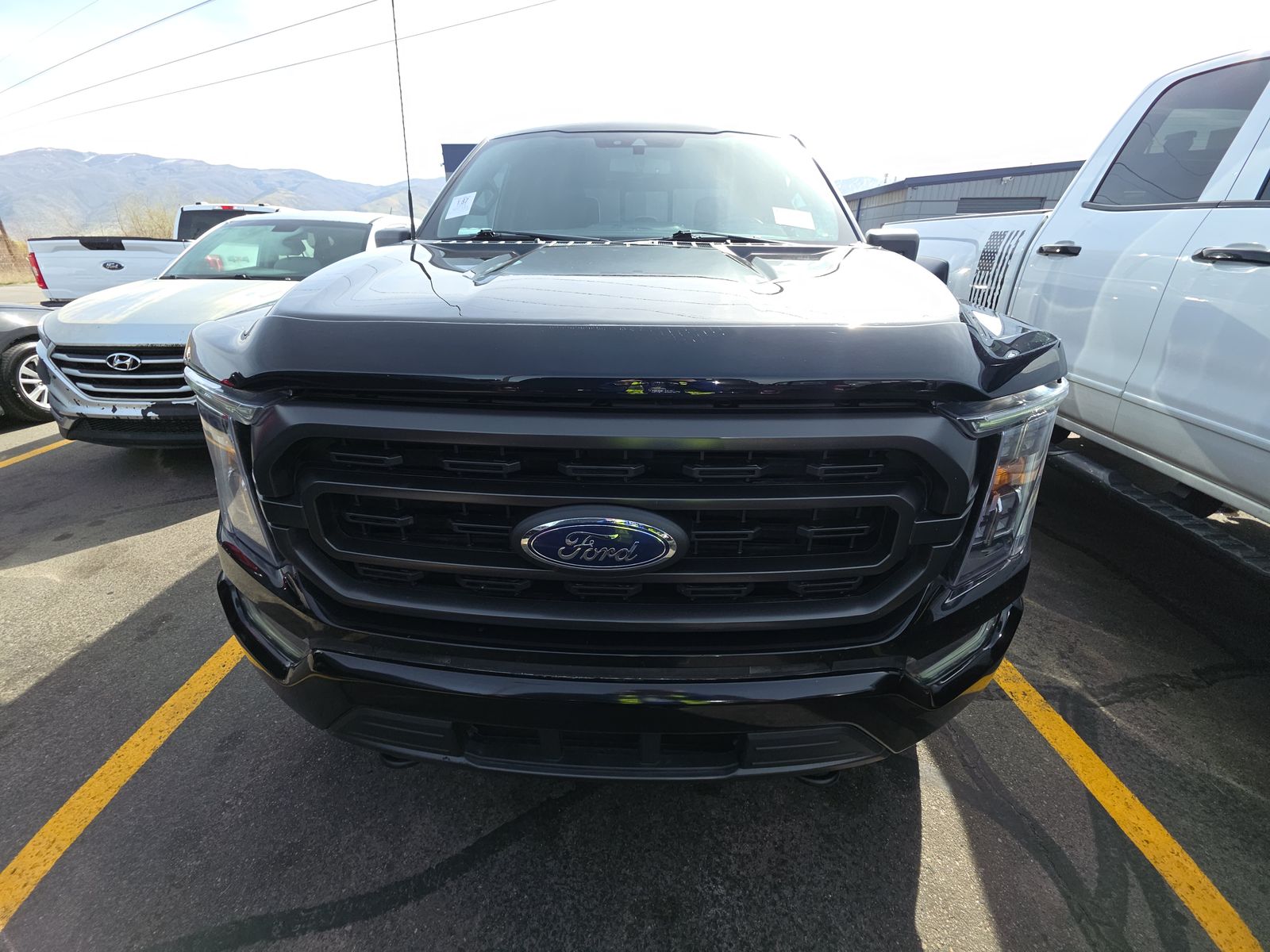 2023 Ford F-150 XLT AWD