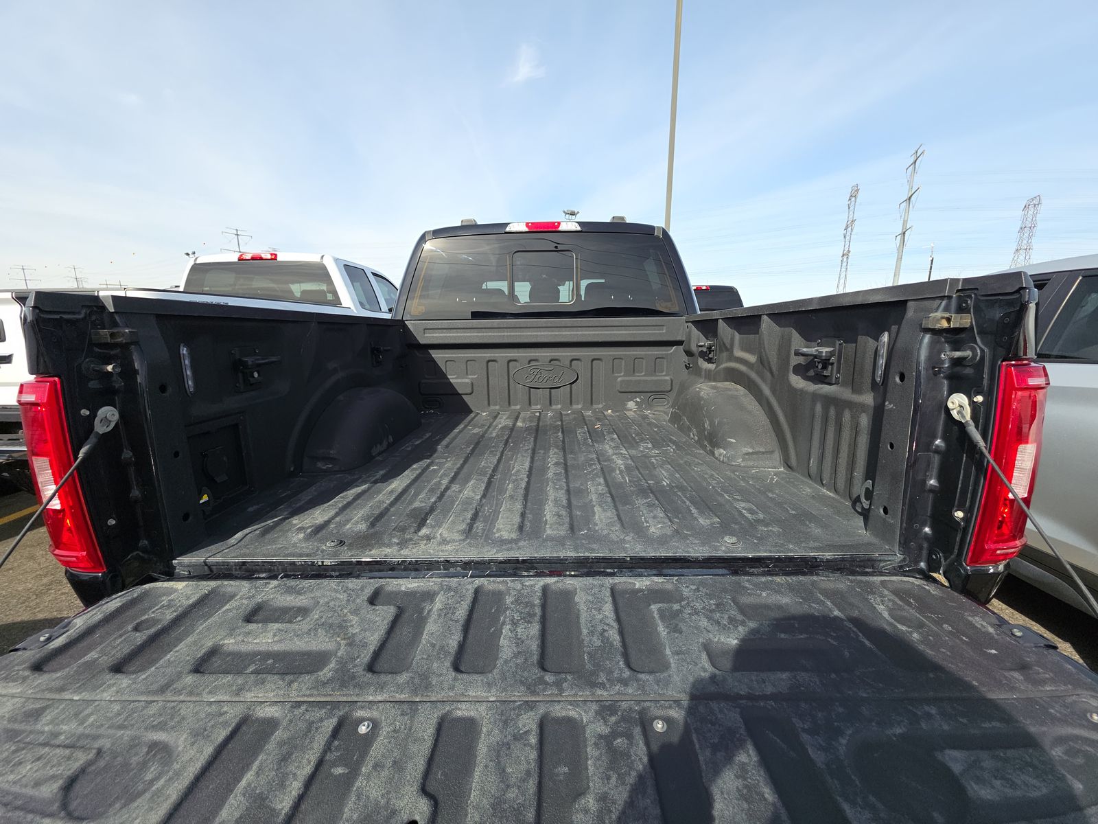 2023 Ford F-150 XLT AWD