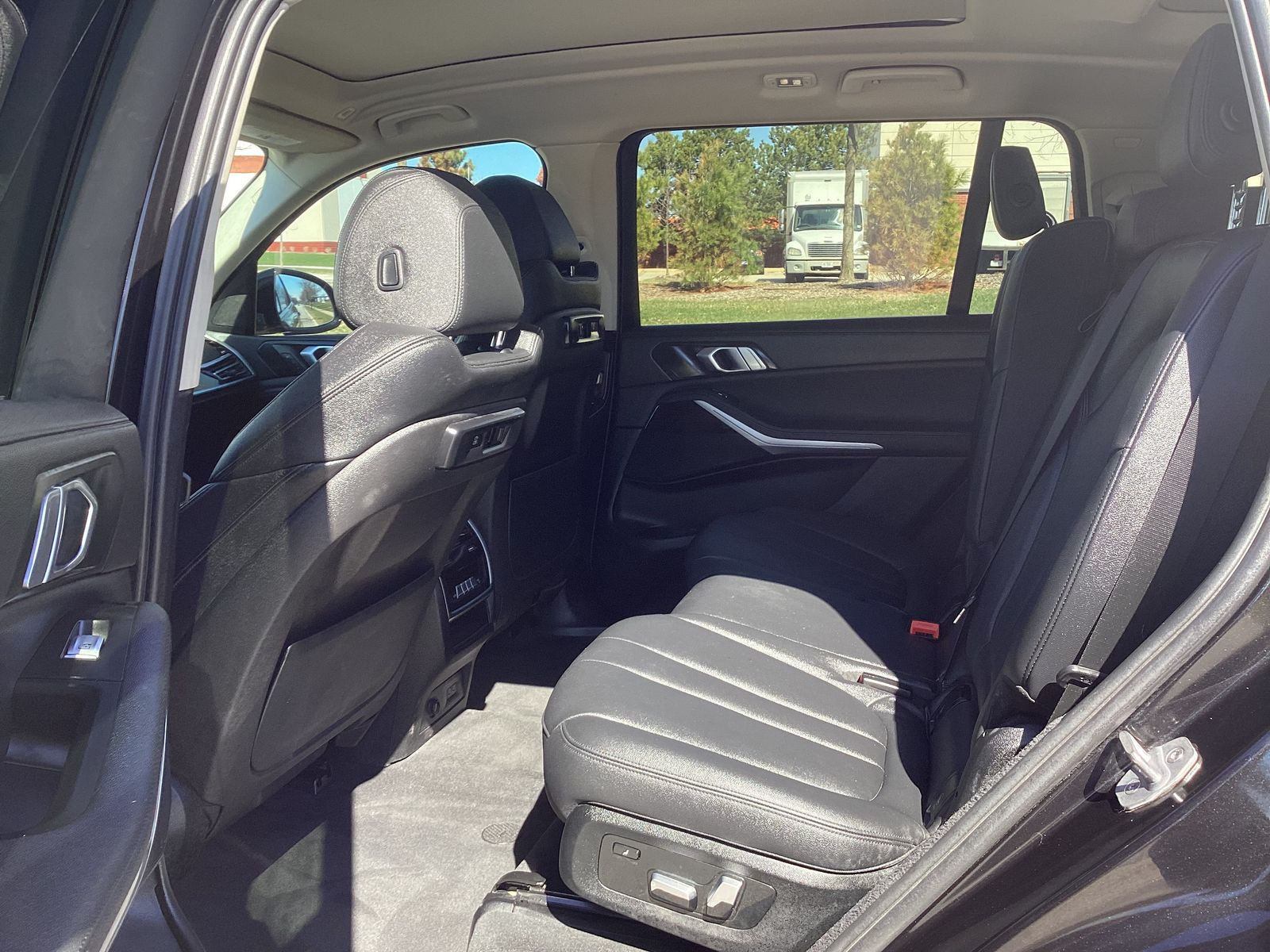 2020 BMW X7 xDrive40i AWD