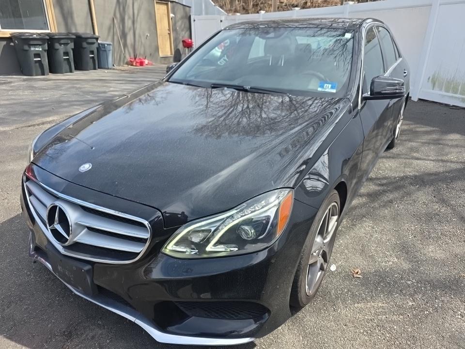 MERCEDES-BENZ E-CLASS - 1