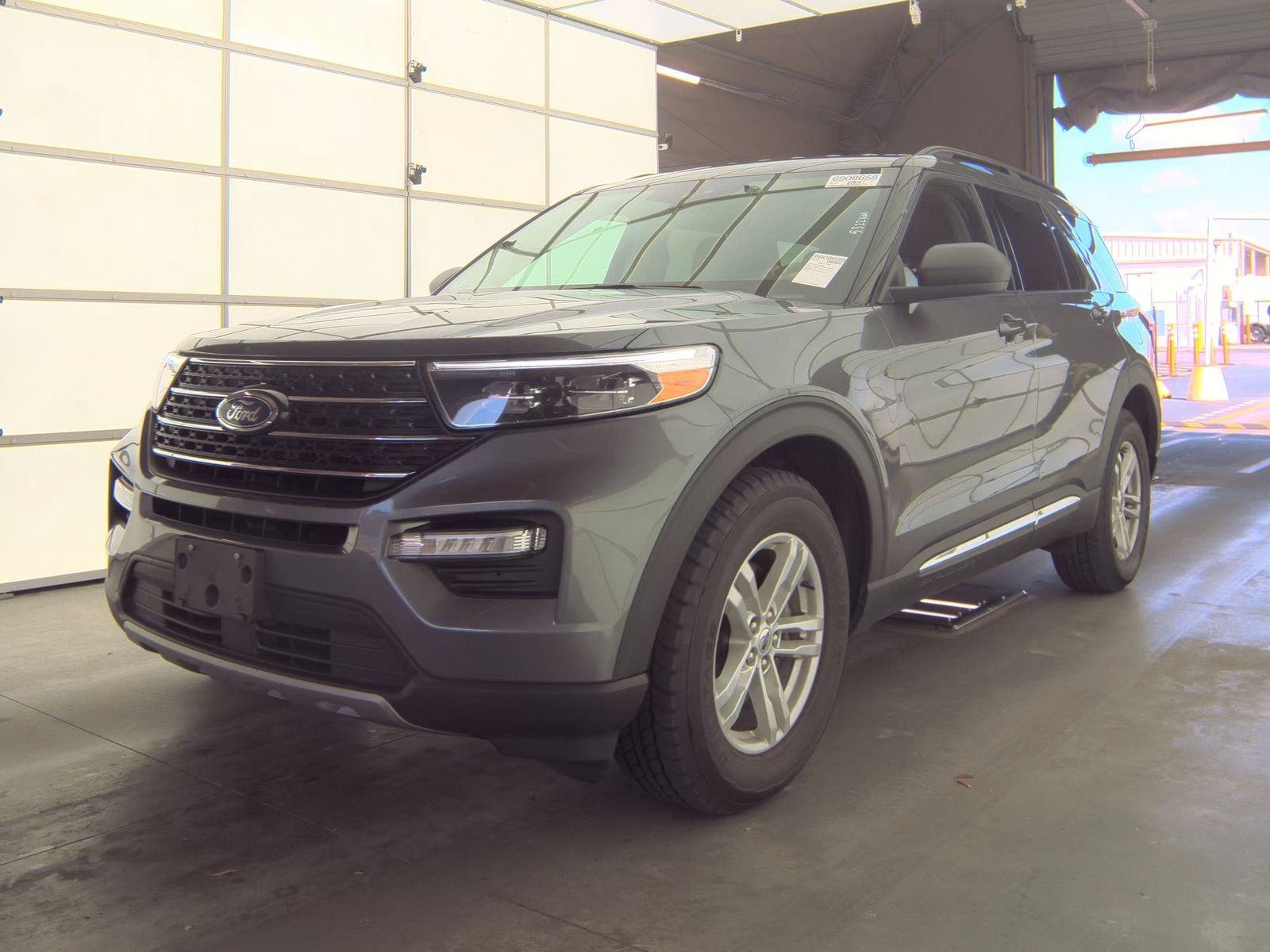 2024 Ford Explorer XLT AWD