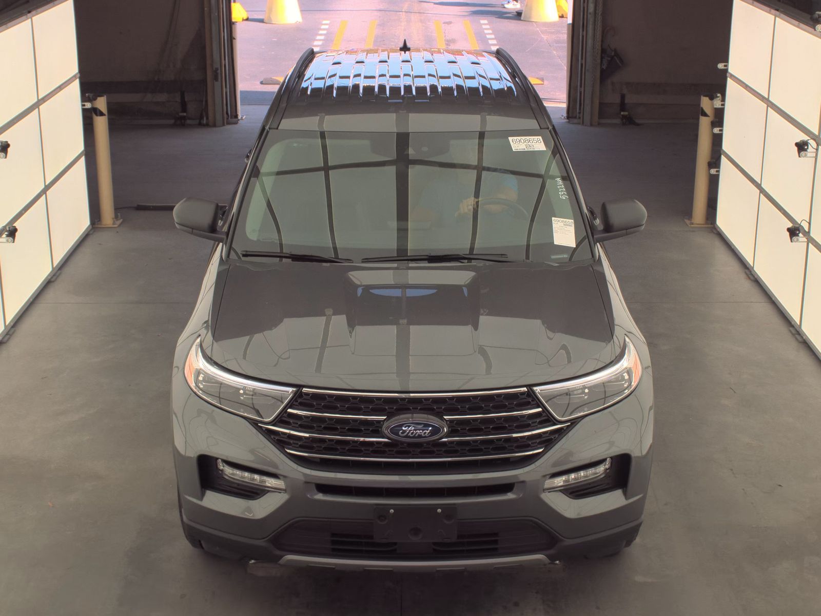 2024 Ford Explorer XLT AWD