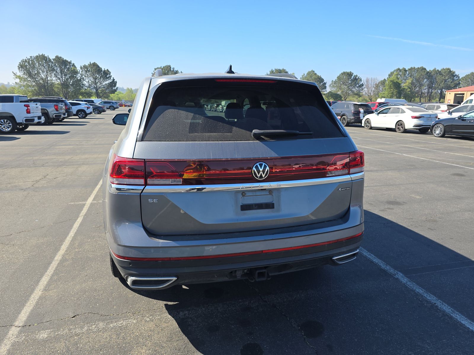 2024 Volkswagen Atlas 2.0T SE AWD