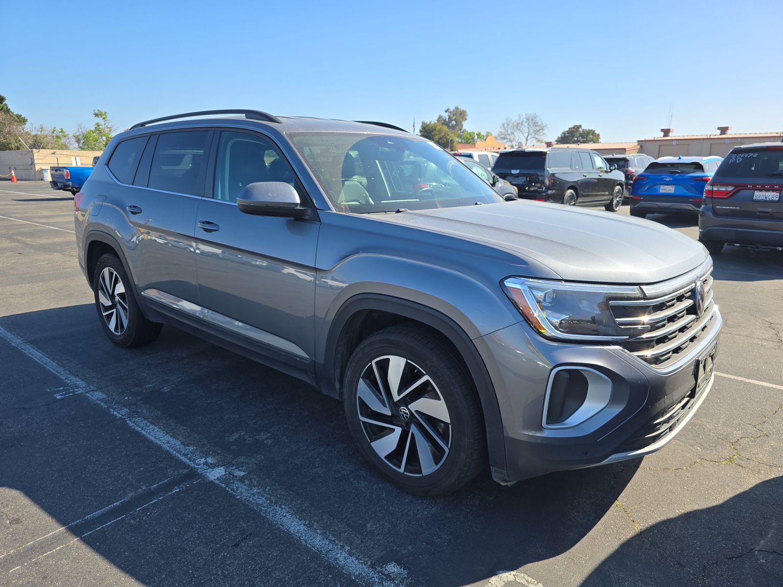 2024 Volkswagen Atlas 2.0T SE AWD