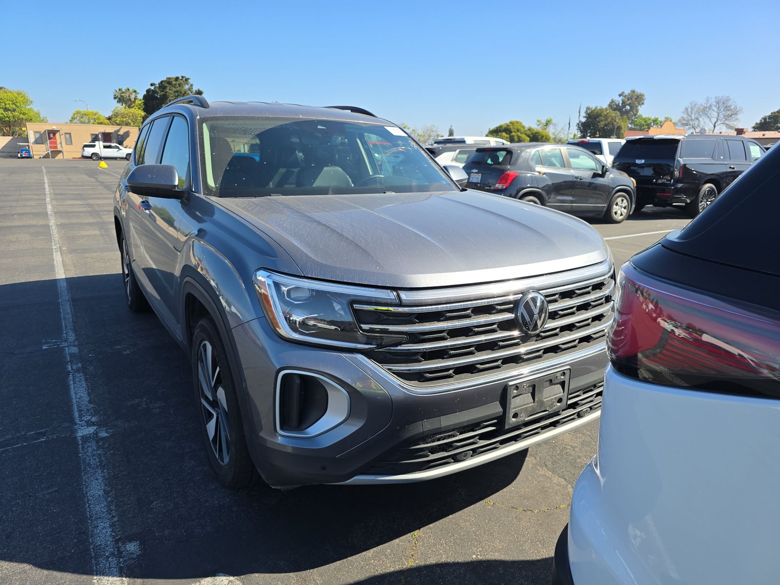 2024 Volkswagen Atlas 2.0T SE AWD