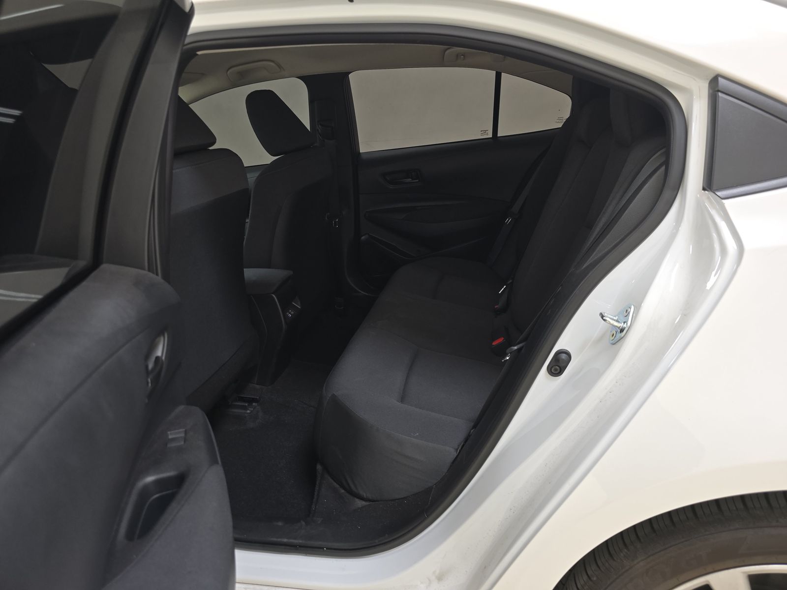 2026 Toyota Corolla LE FWD