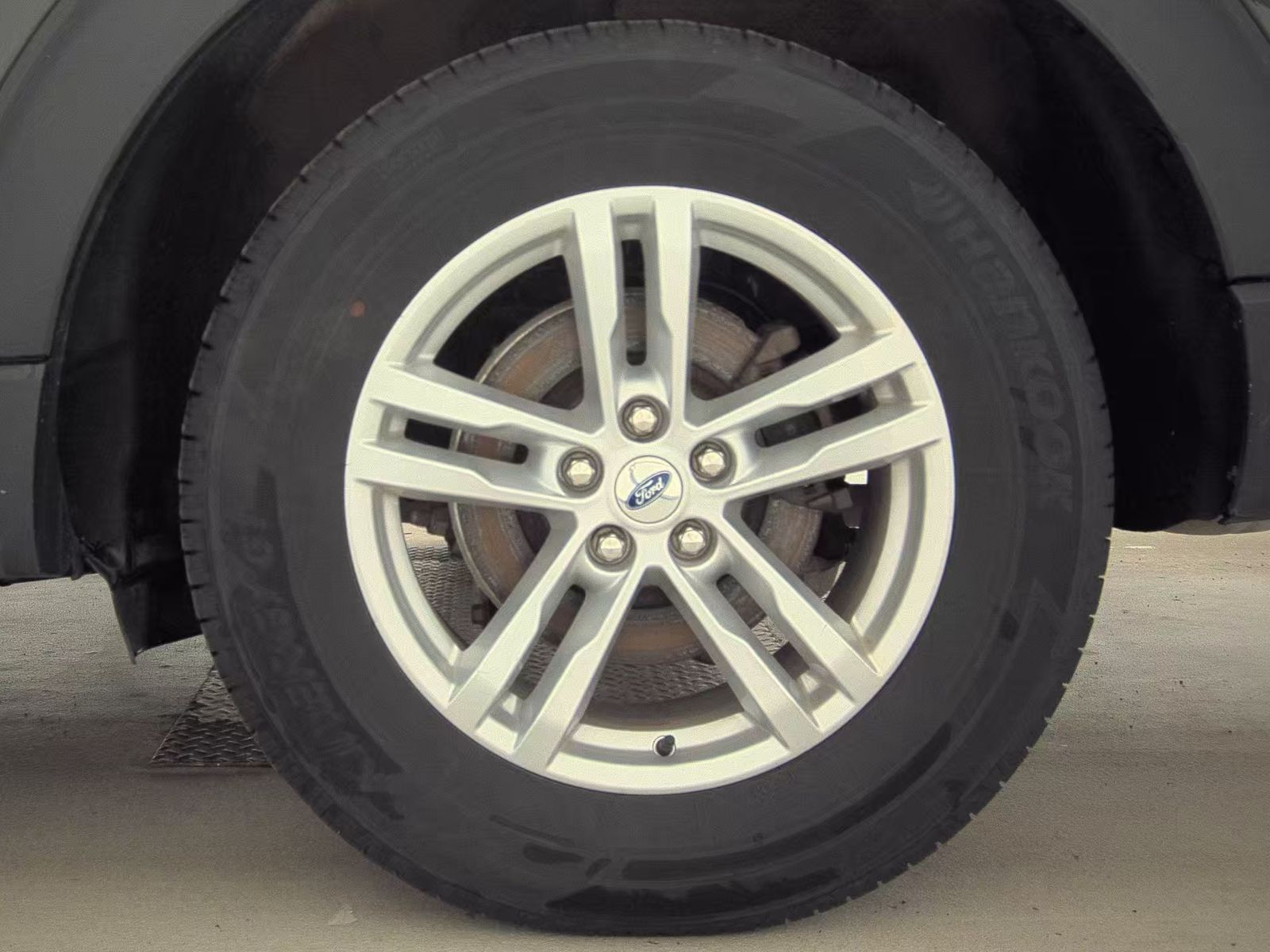 2022 Ford Explorer XLT AWD