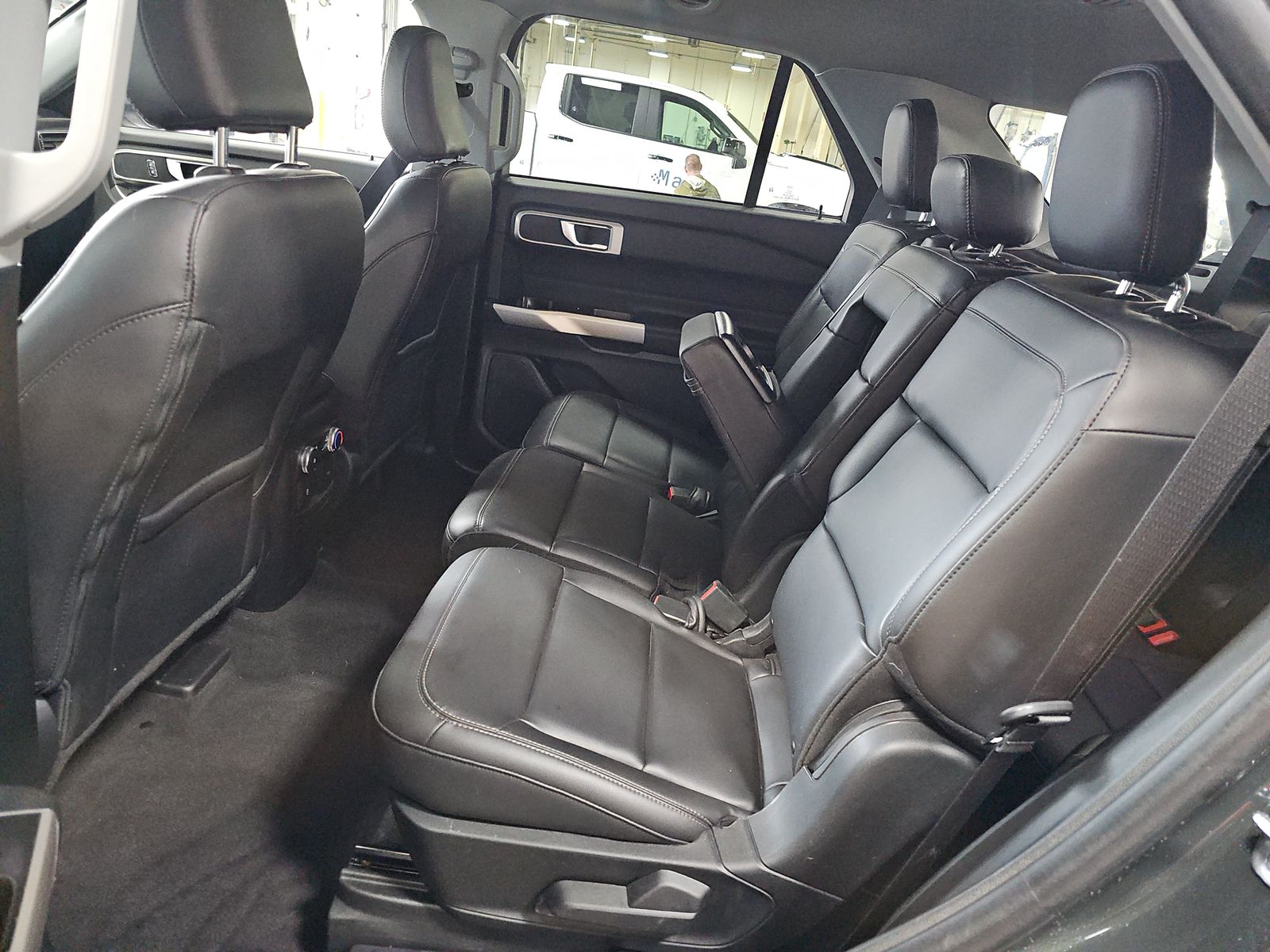 2022 Ford Explorer XLT AWD