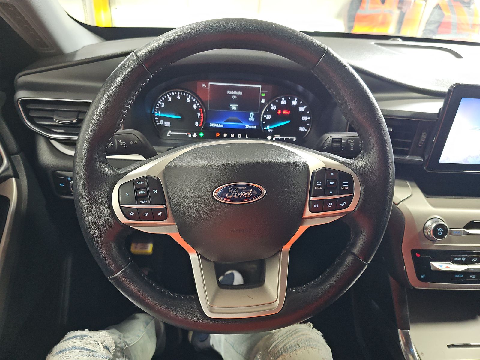 2022 Ford Explorer XLT AWD