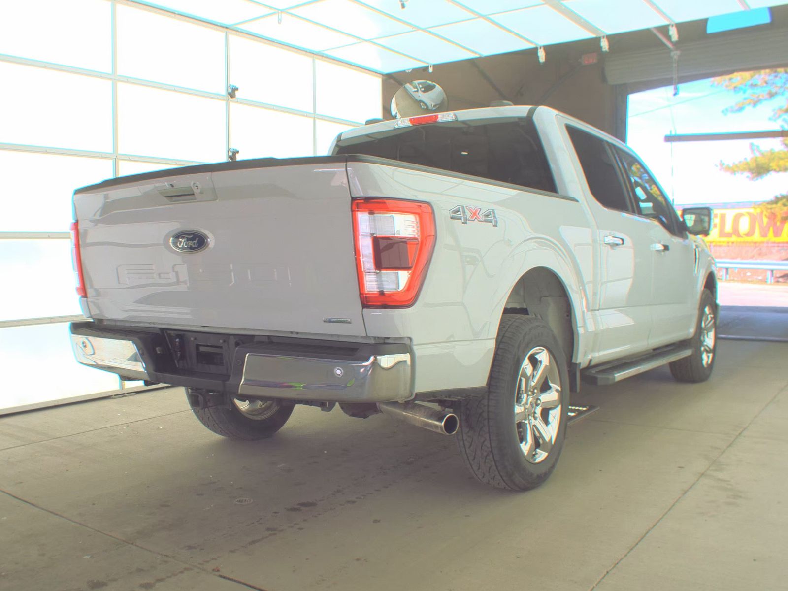 2023 Ford F-150 Lariat AWD