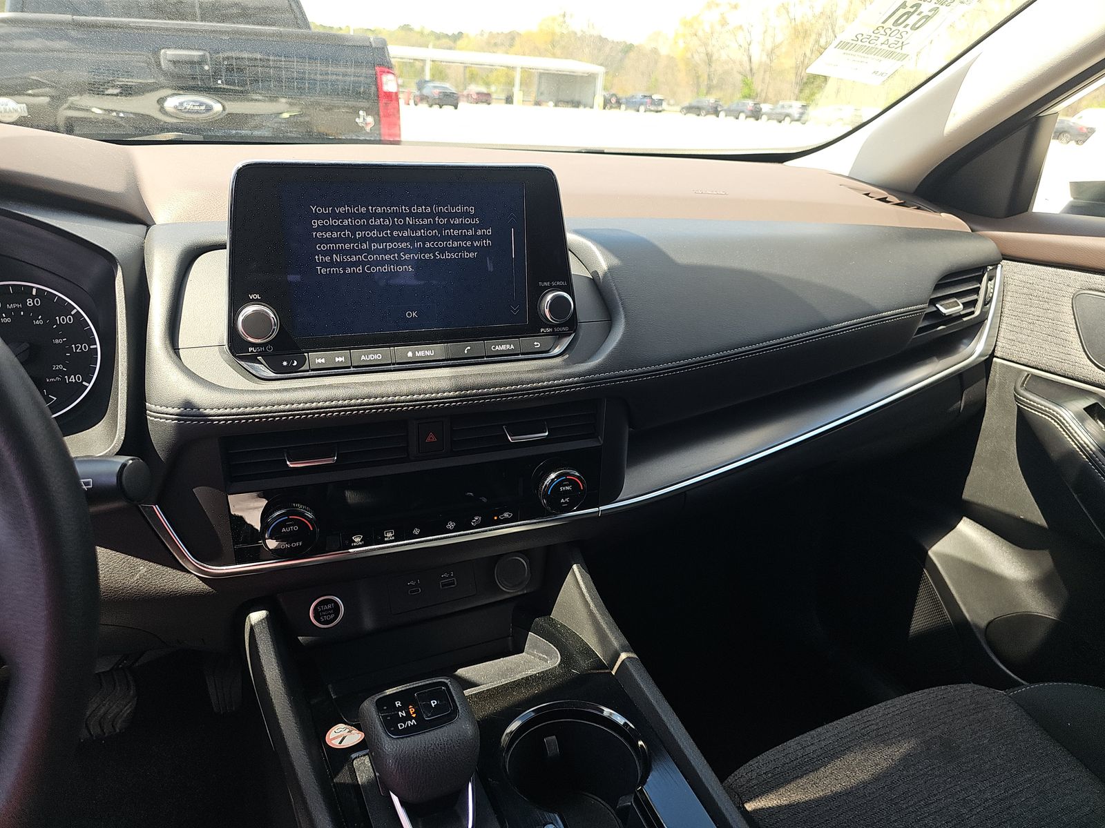 2023 Nissan Rogue SV FWD