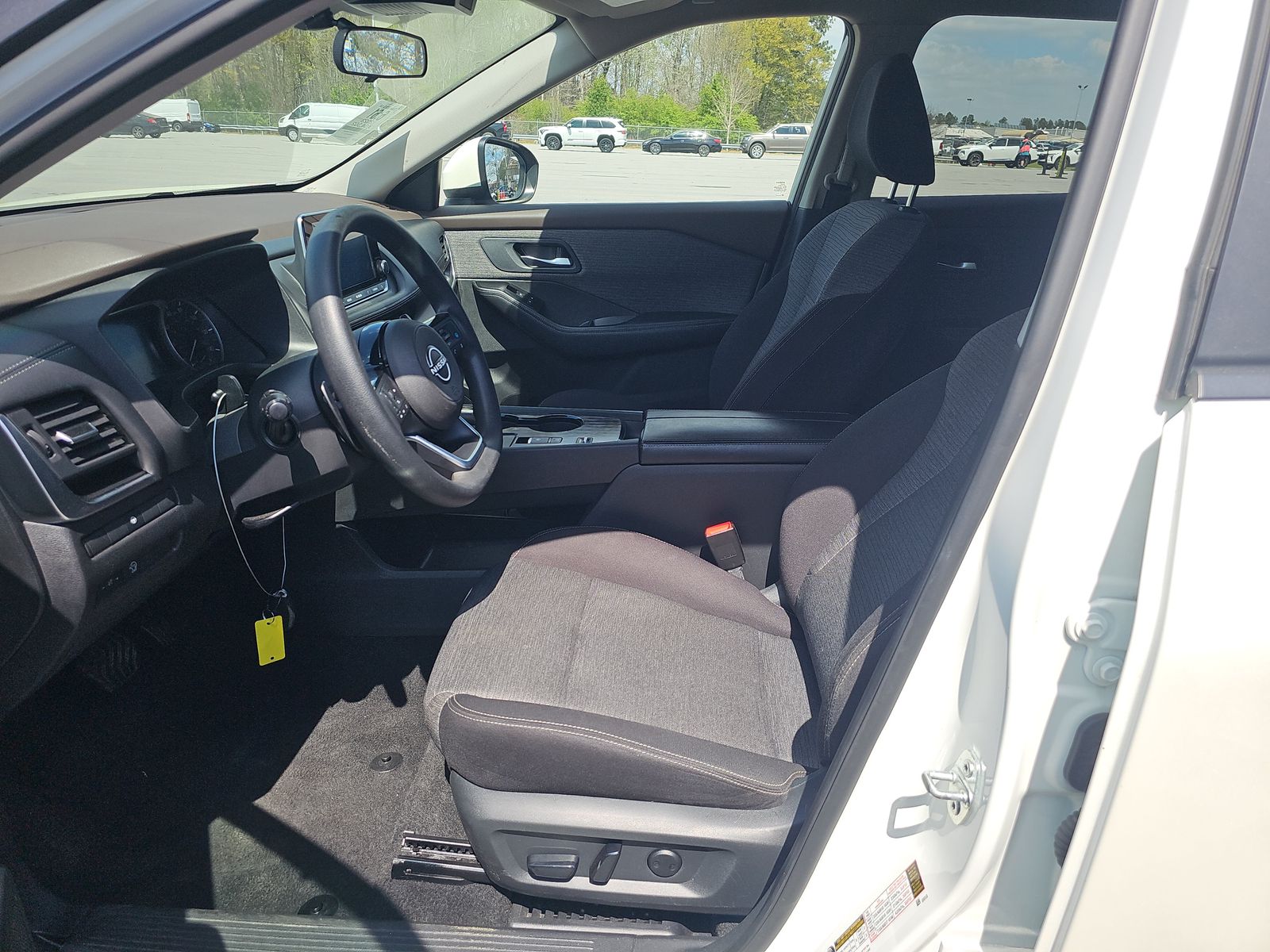 2023 Nissan Rogue SV FWD