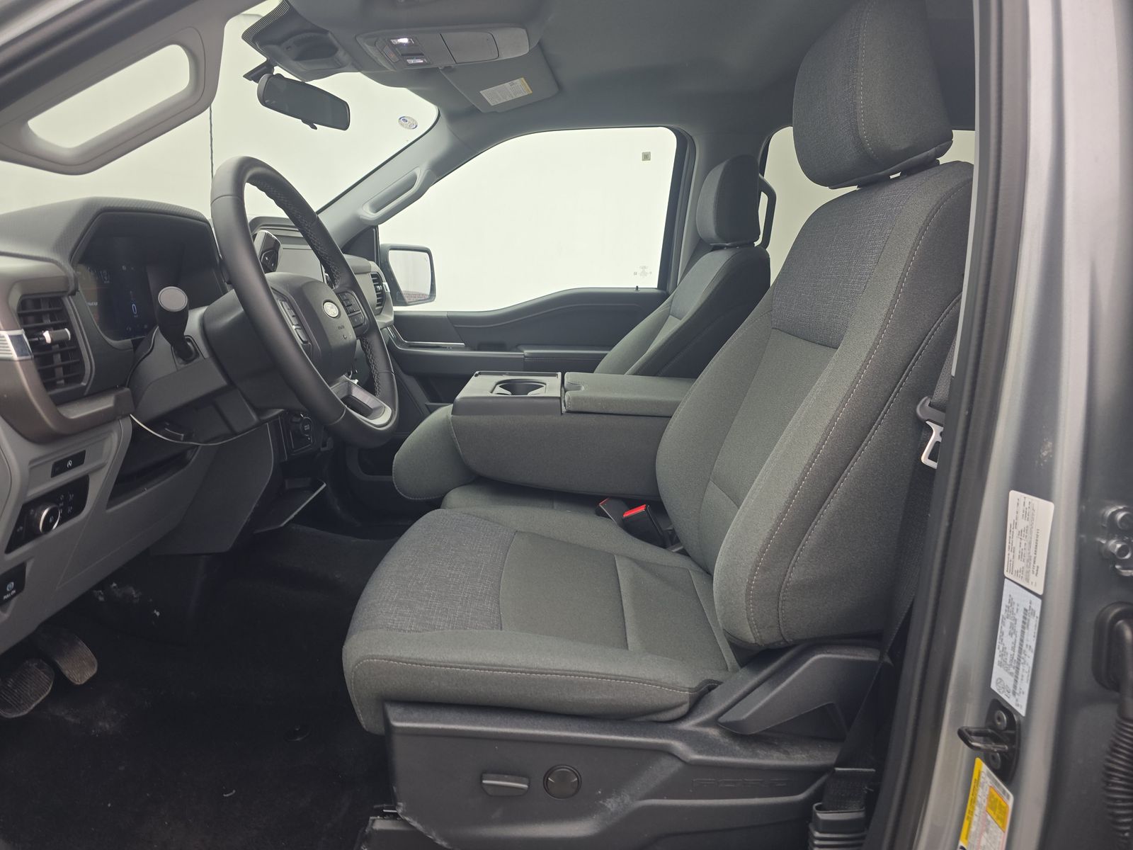 2025 Ford F-150 XLT AWD