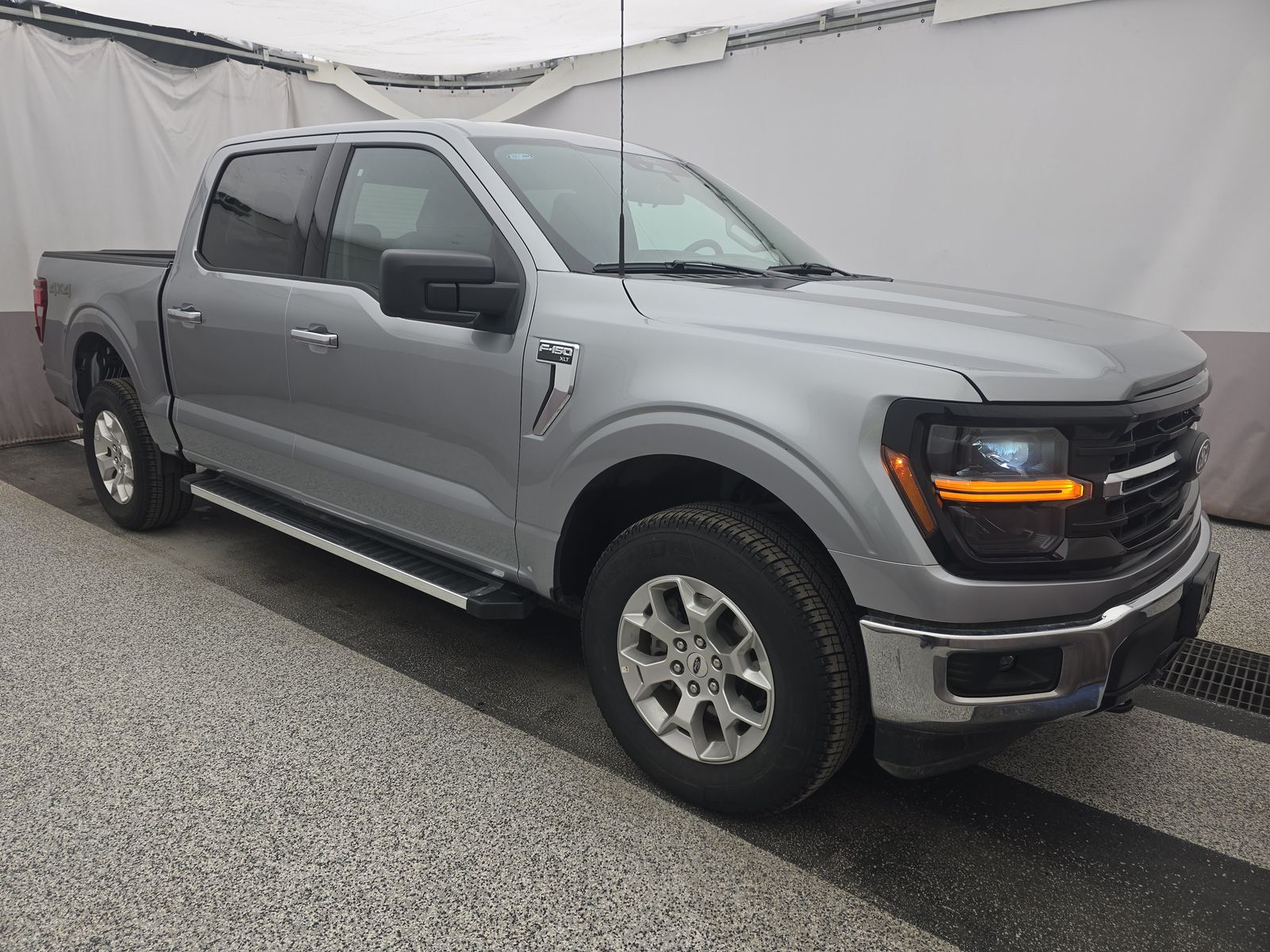 2025 Ford F-150 XLT AWD