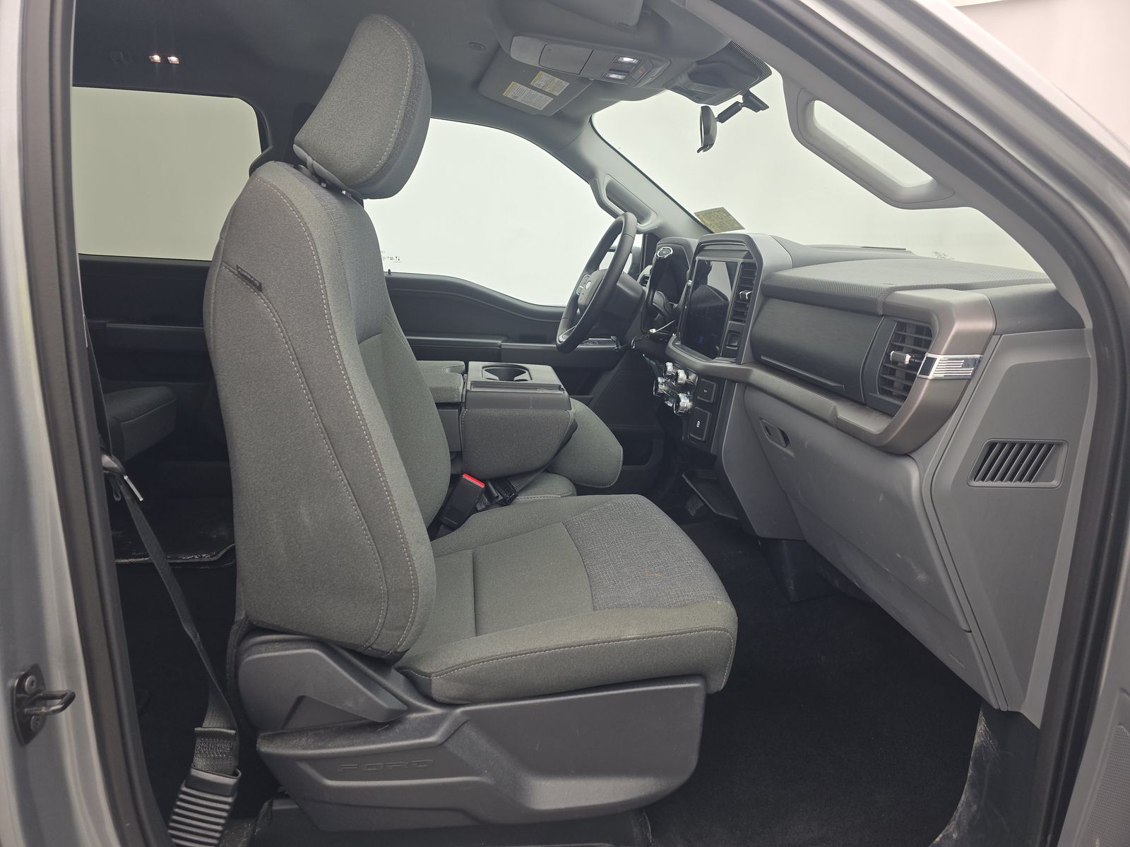 2025 Ford F-150 XLT AWD