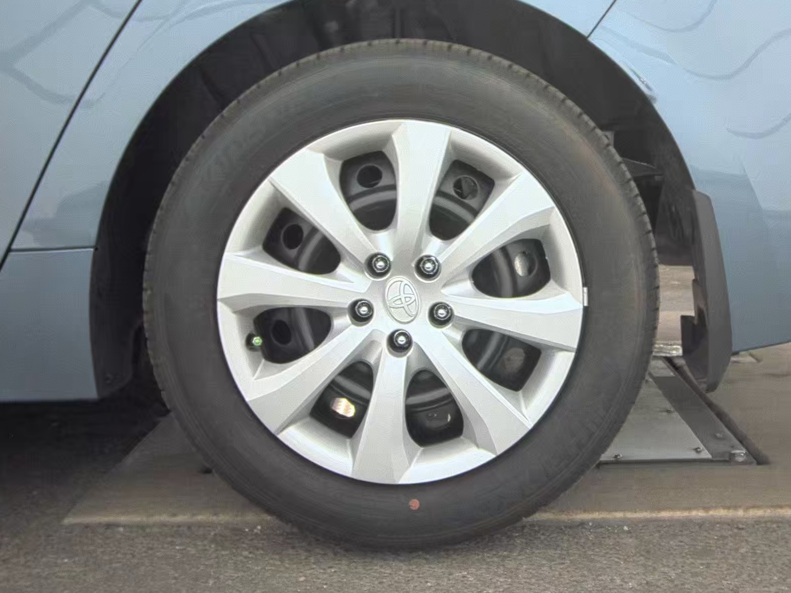 2026 Toyota Corolla LE FWD